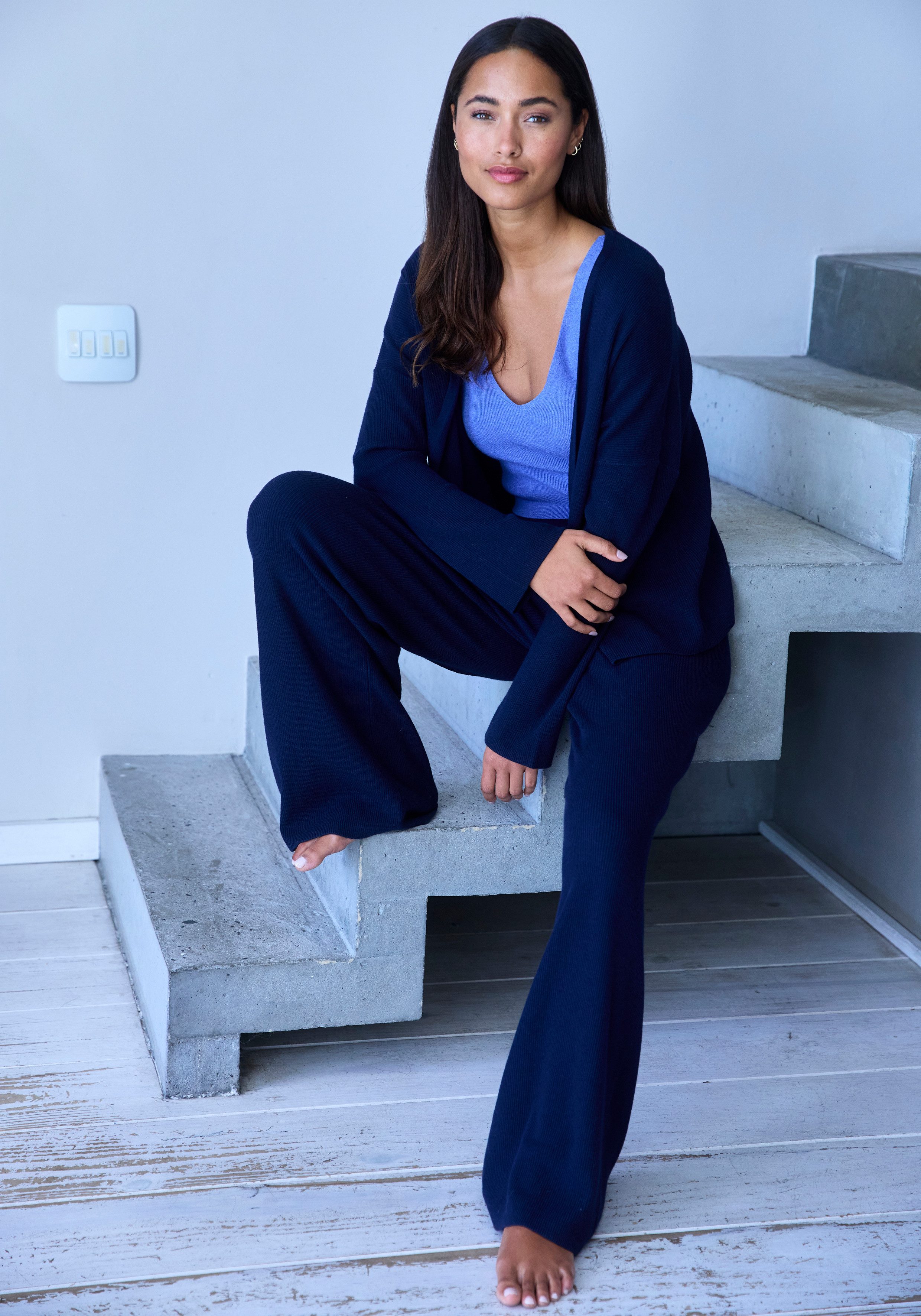 Copenhagen Studios Cardigan aus hochwertiger, feiner Rippe, Loungewear – Bild 3 von 5