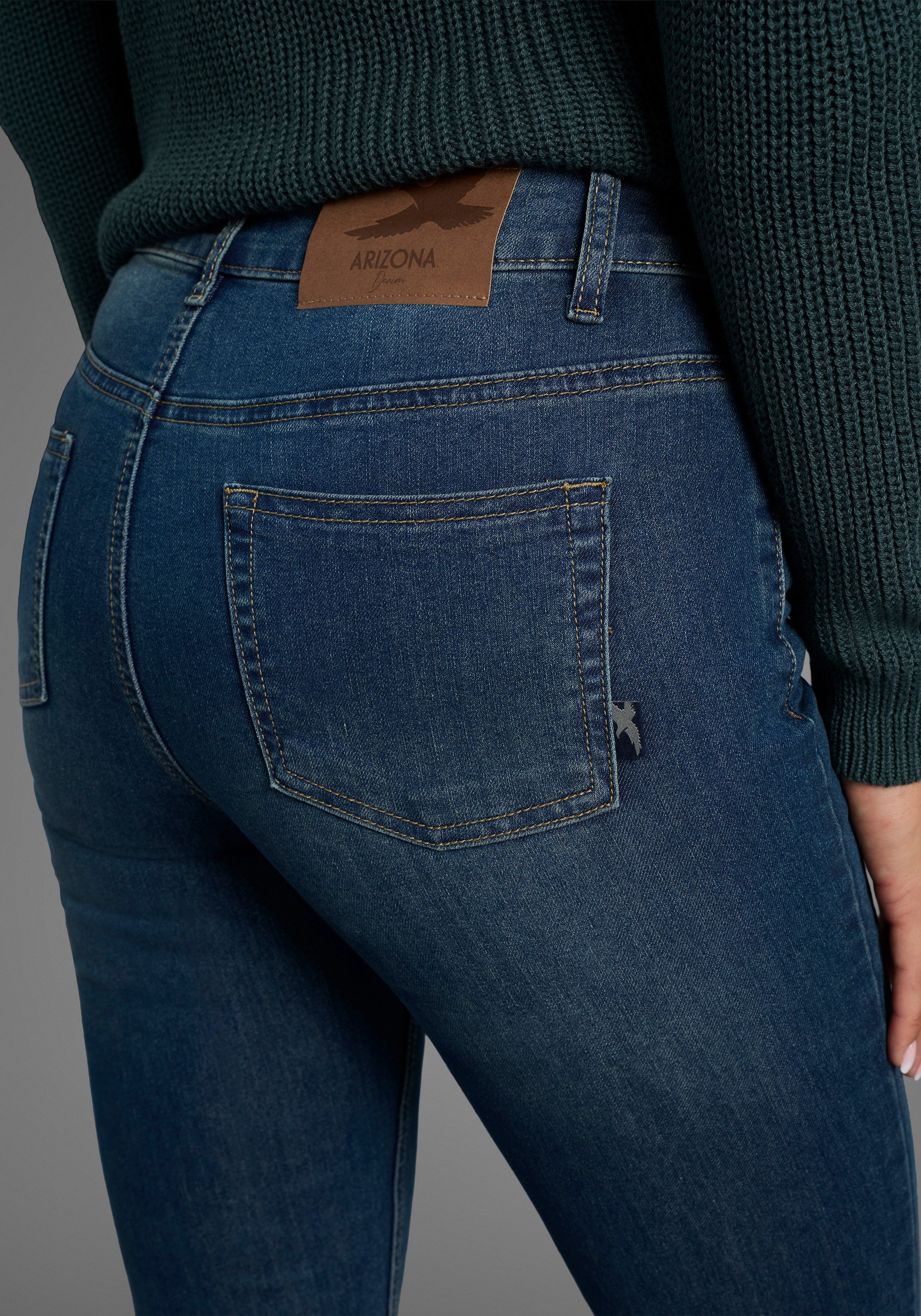 Arizona Bootcut-Jeans Shaping elastische Passform, Bootcut-Beinform, Used-Waschung, hohe Taille