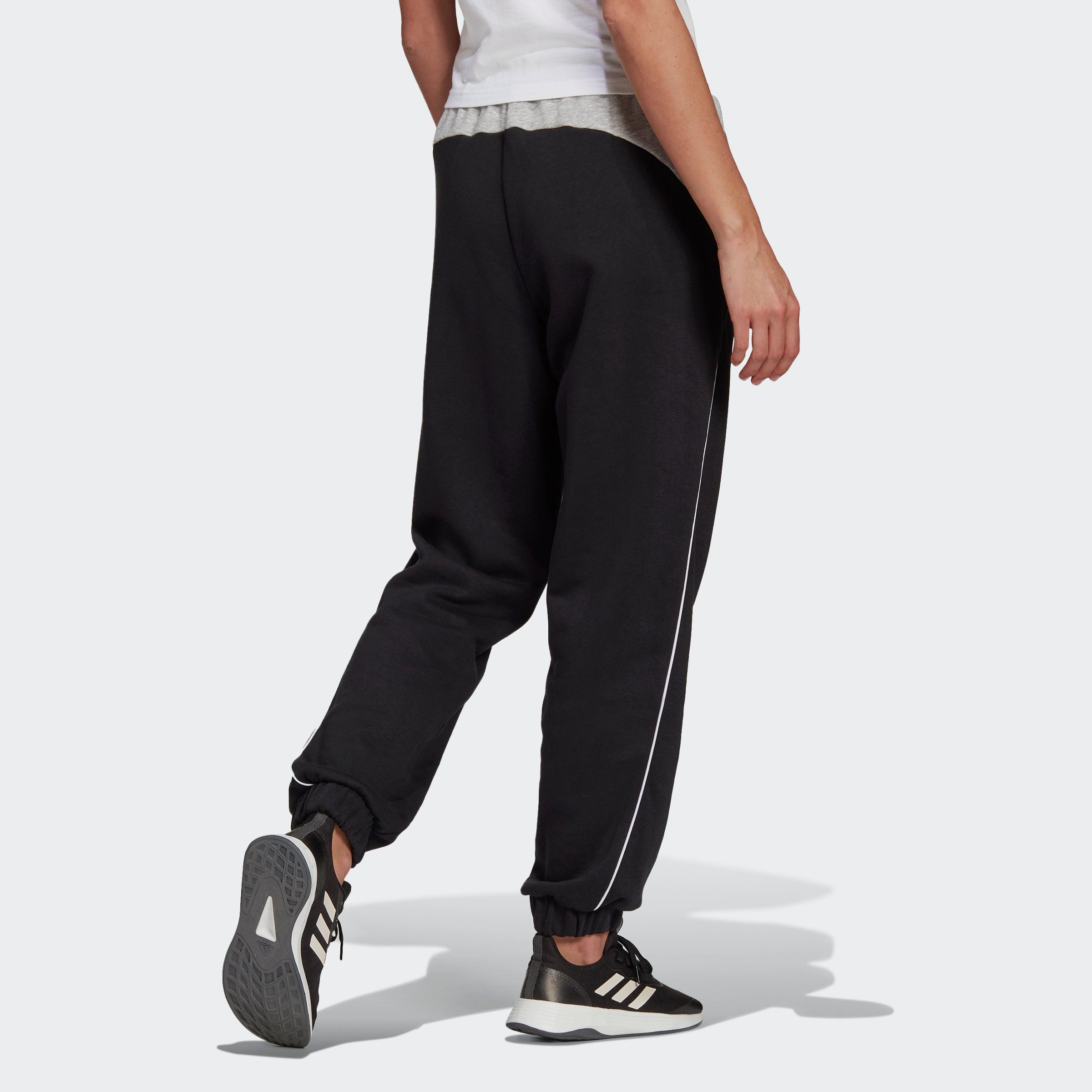 LOOSE Sportswear adidas ESSENTIALS HOSE schwarz-grau Jogginghose (1-tlg) COLORBLOCK