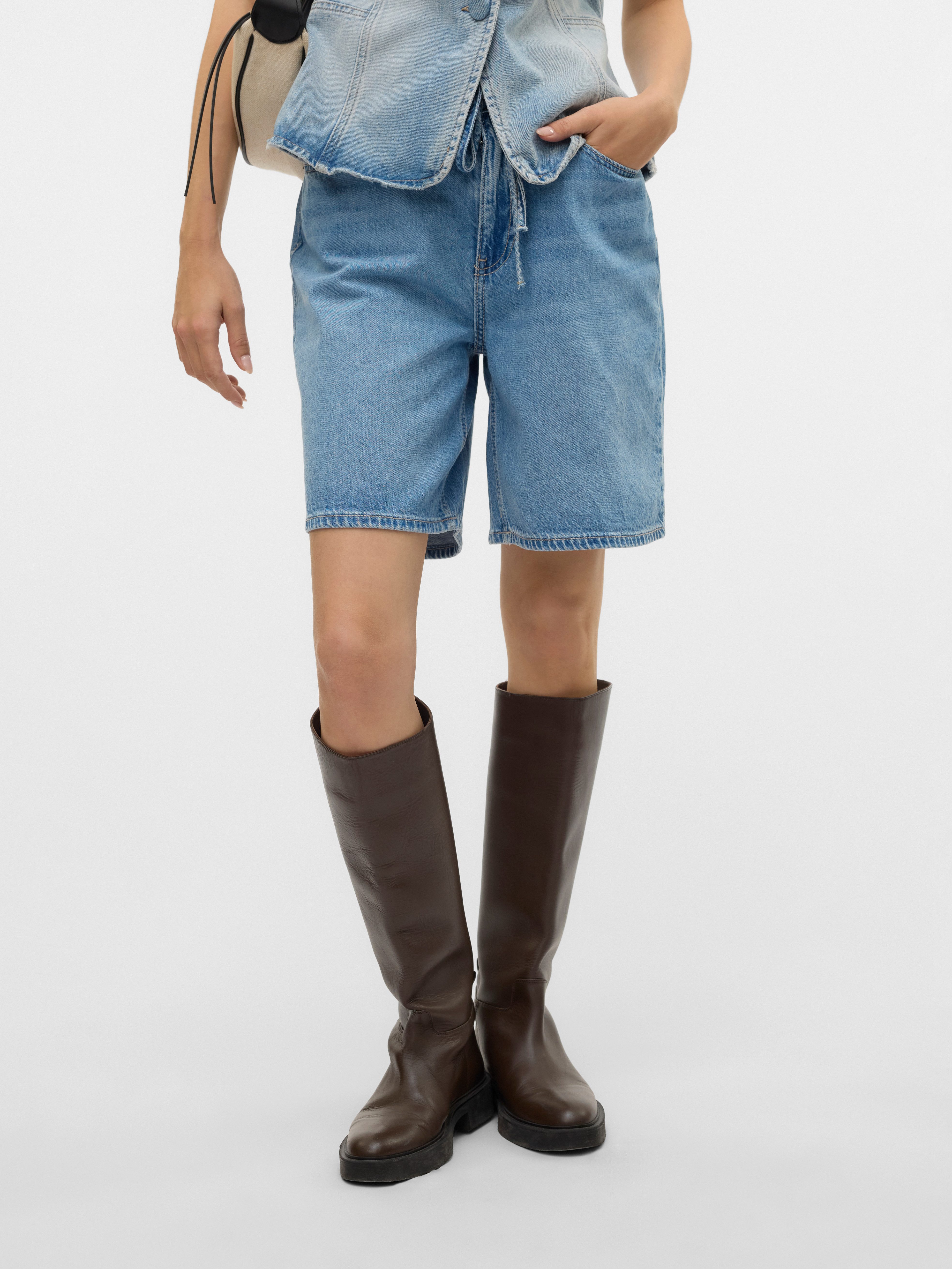 Jeansbermudas VMVILLA MR BERMUDA DNM SHORTS MIX