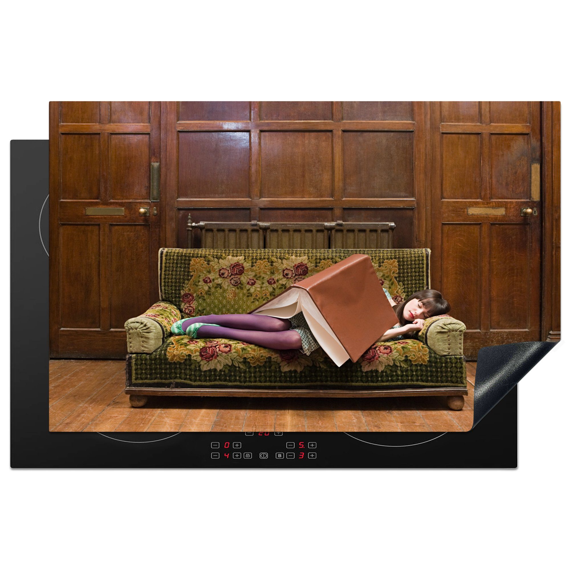 Buch küche, MuchoWow mit die (1 81x52 Vinyl, Induktionskochfeld tlg), als einem Frau Ceranfeldabdeckung schlafende für cm, Schutz Eine Herdblende-/Abdeckplatte Bettdecke,