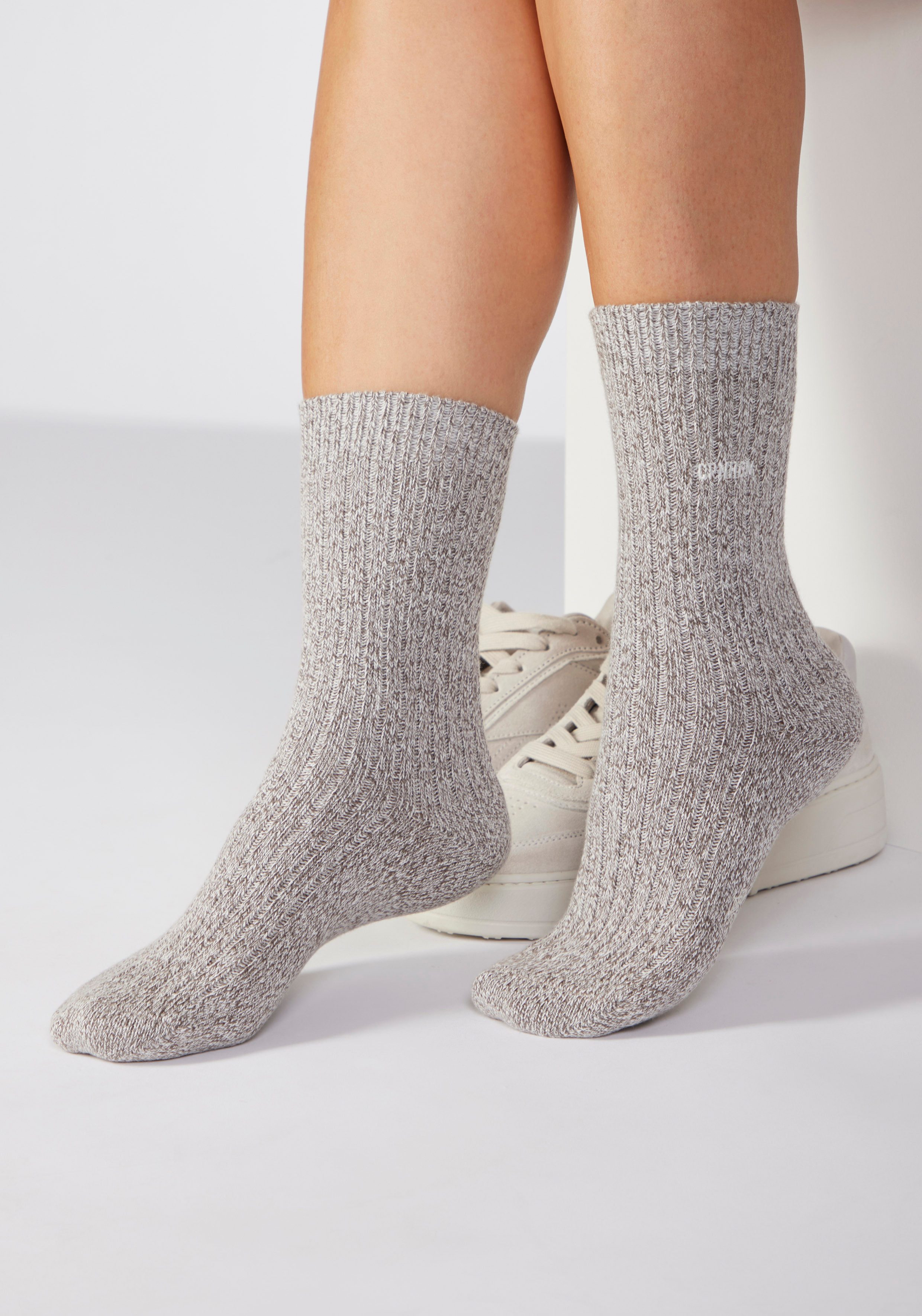 Copenhagen Studios Basicsocken (1-Paar) gerippt mit Logo Stickerei. Reduzierter Preis € 6,00. Unverbindliche Preisempfehlung € 12,00