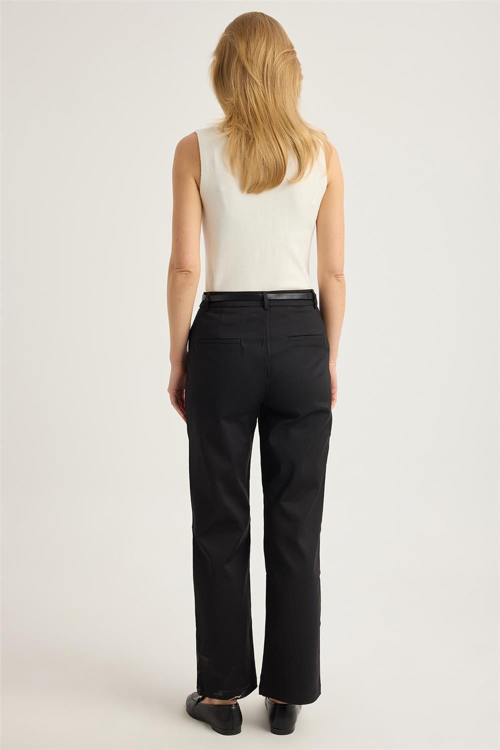 HomeStore Bequeme Jeans Hochtaillierte Hosen