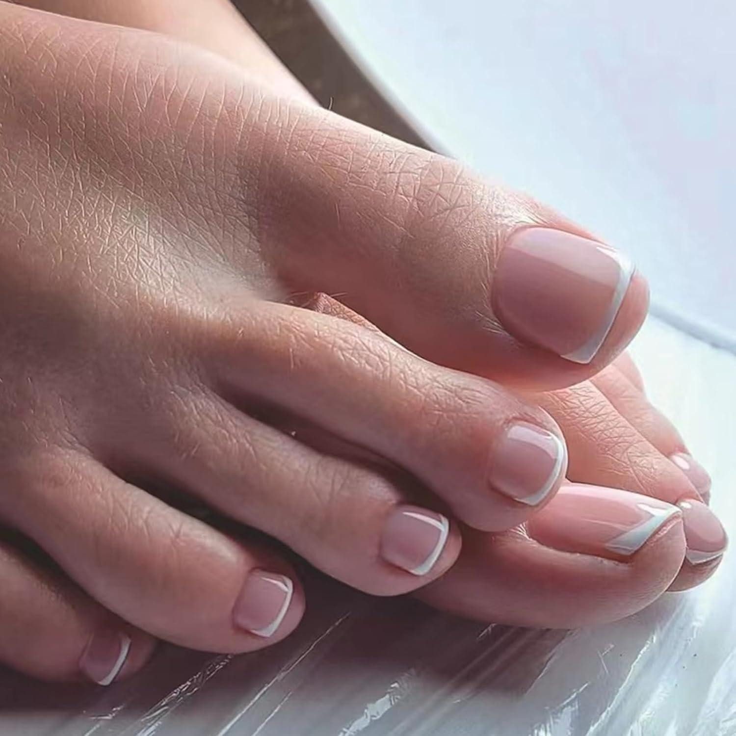 LuxusKollektion Kunstfingernägel Fußnägel 24 Stück beige kurz Acryl aufkleben Damen Französische Weiß