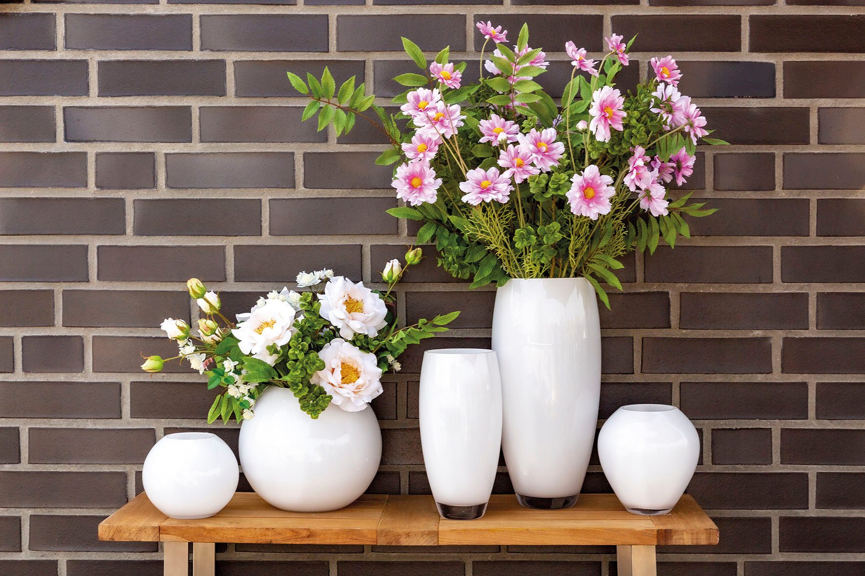 Fink Kugelvase MOON, aus durchgefärbtem Opalglas (1 St), Vasenöffnung Ø ca. 12 cm