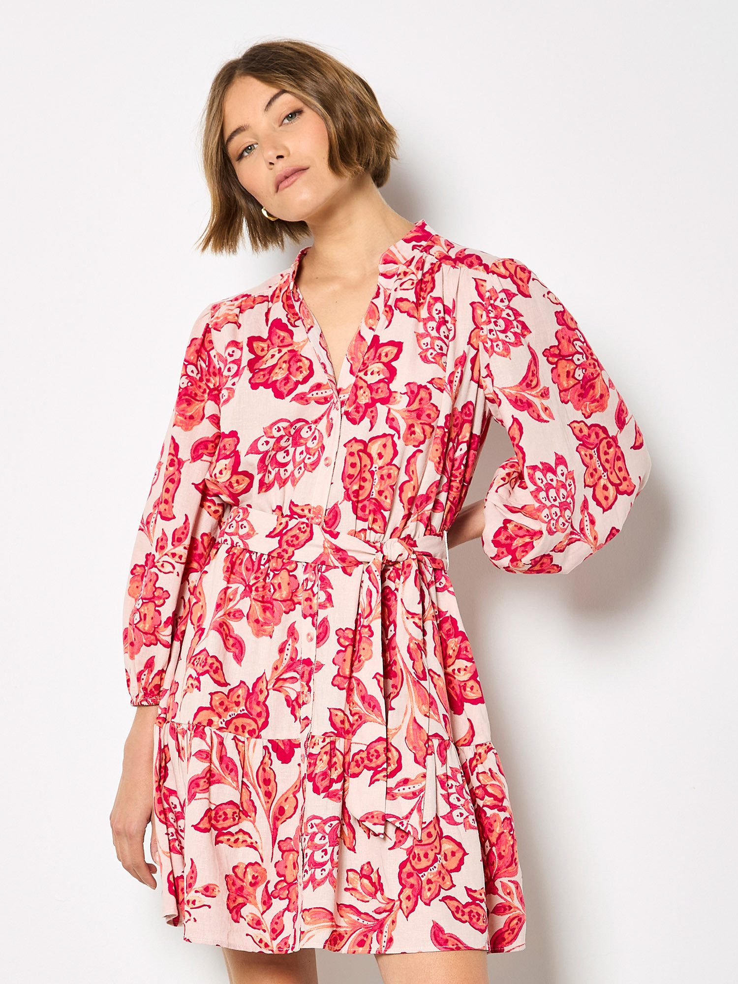 Minikleid Malerisches Sarasa-Minikleid mit Blumenmuster