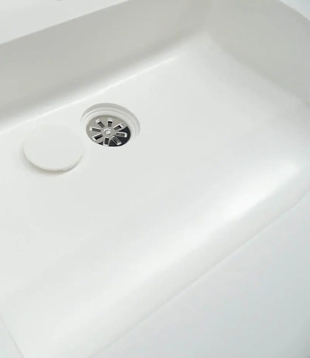 Henneke Waschtisch Corian® WoodOne+ mit Becken mittig eckig und Unterschrank zweireihig, Fugenlos aus Mineralwerkstoff