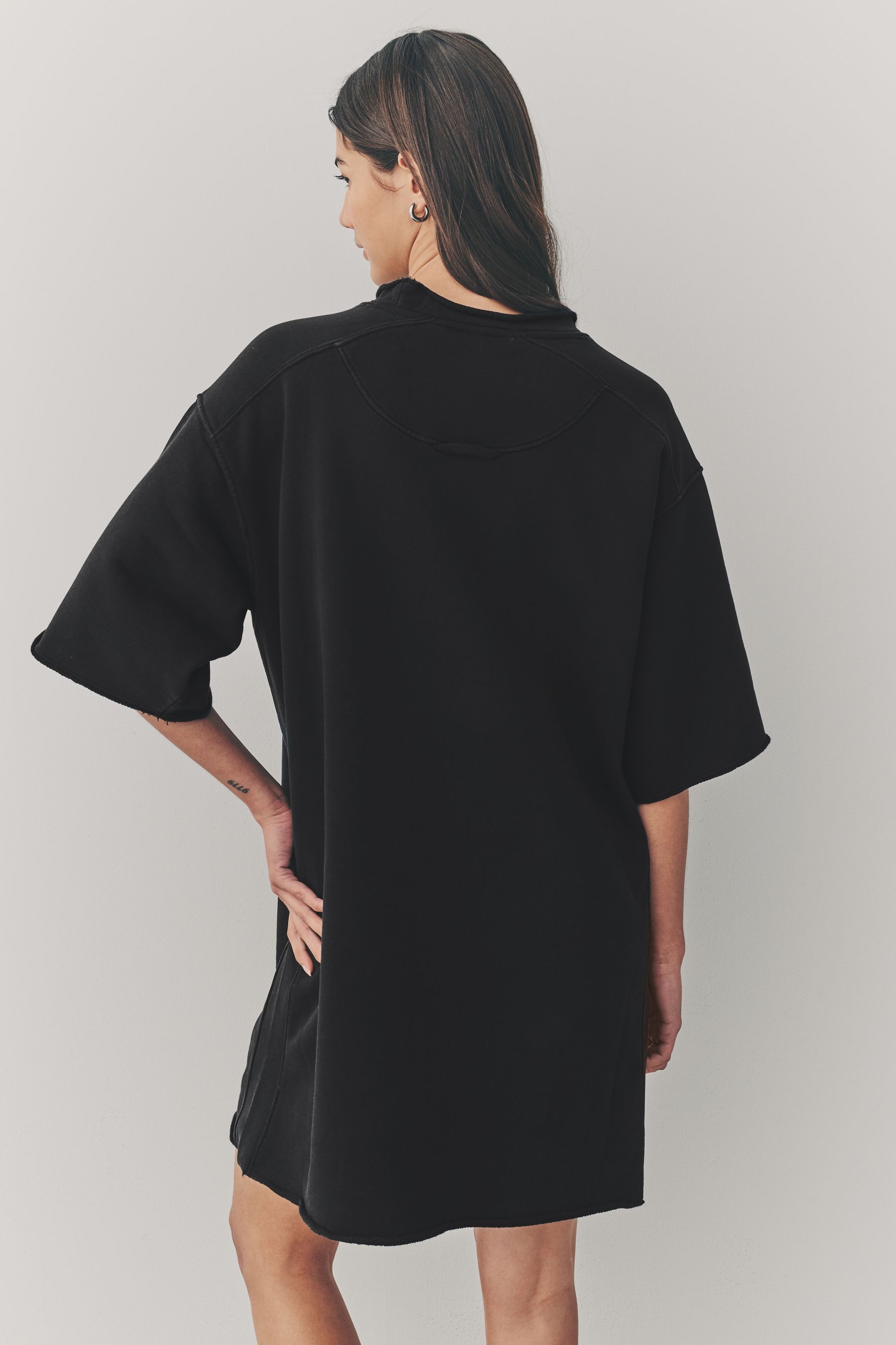 Next Shirtkleid Sweatshirt mit unversäubertem Saum günstig online kaufen