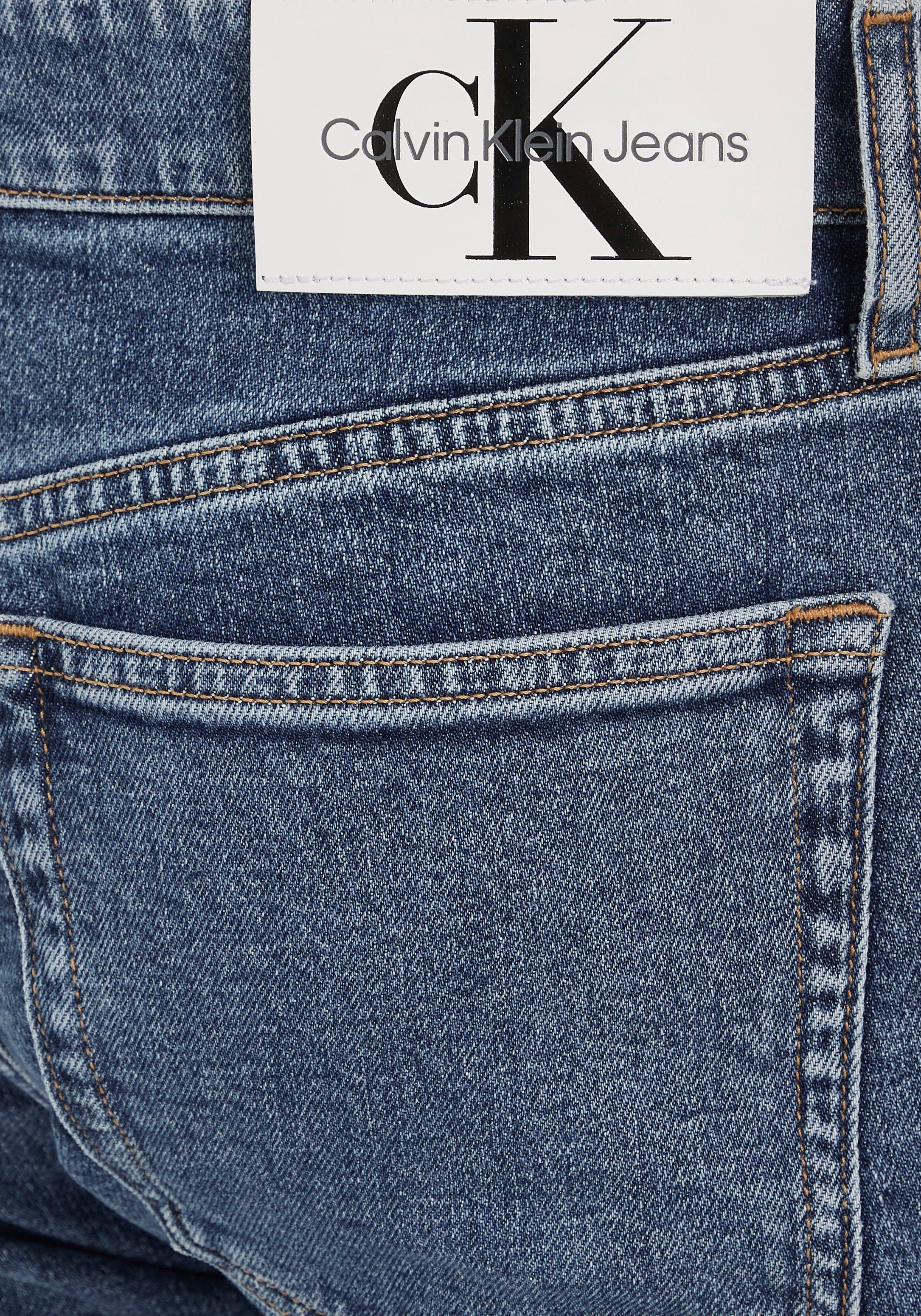 Klein TAPER mit Leder-Badge Denim_Medium Jeans SLIM Tapered-fit-Jeans Calvin