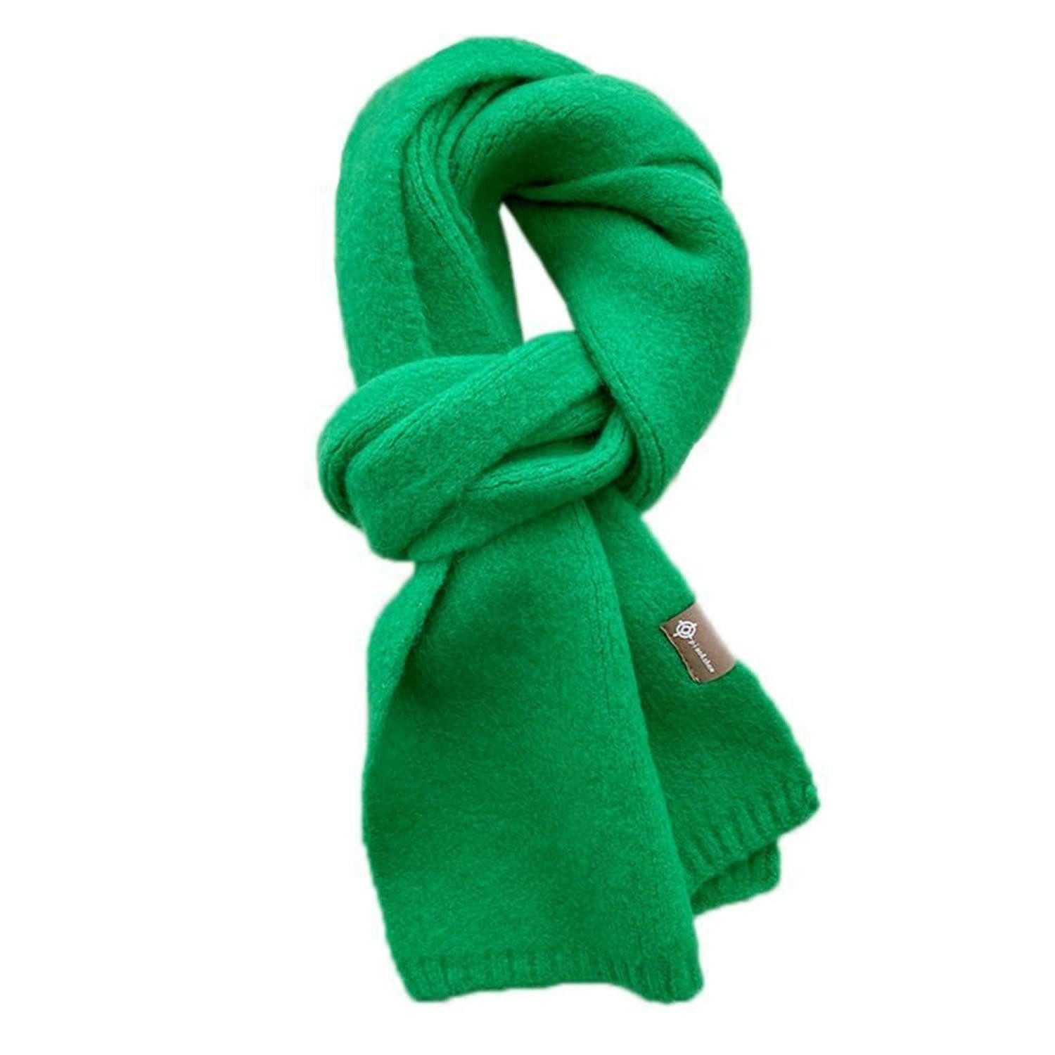 LuxusKollektion Strickschal Gestrickter Winterschal Lang Grün, (1-St)