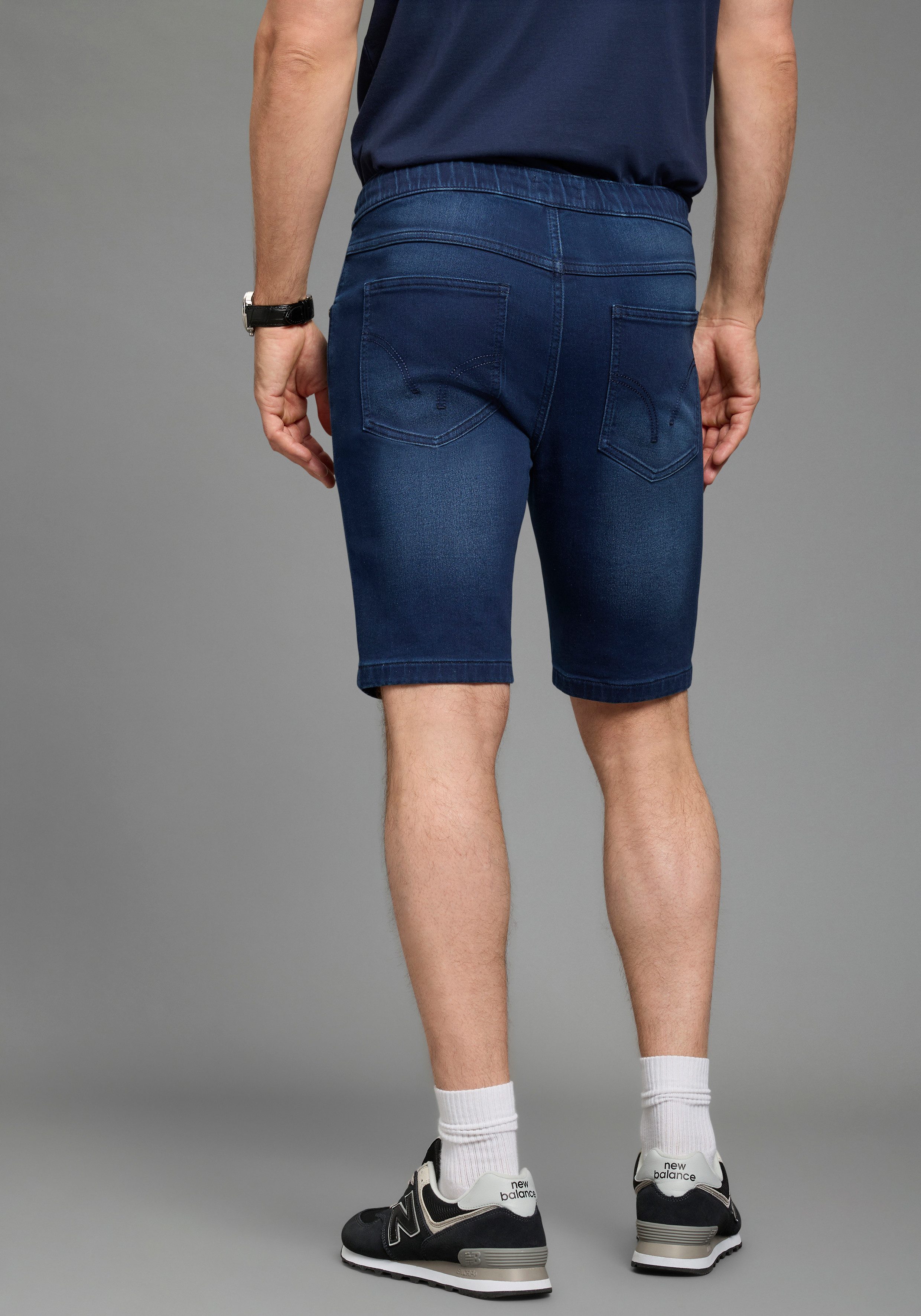 Arizona Jeansshorts gerade geschnittenes Bein, Regular Fit Passform – Bild 2 von 5