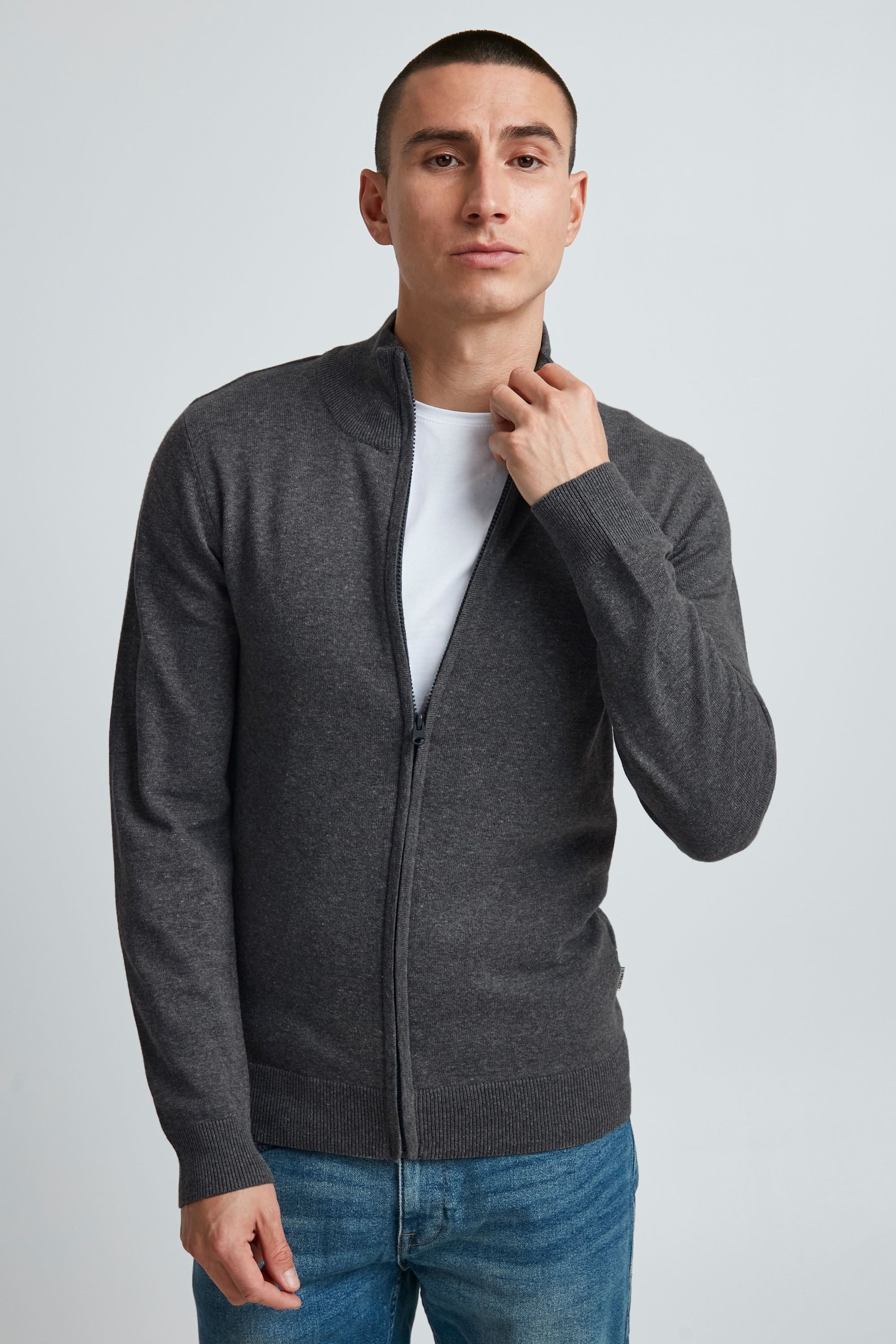 11 Project Strickjacke PRMelker Feinstrick Zip-Jacke günstig online kaufen