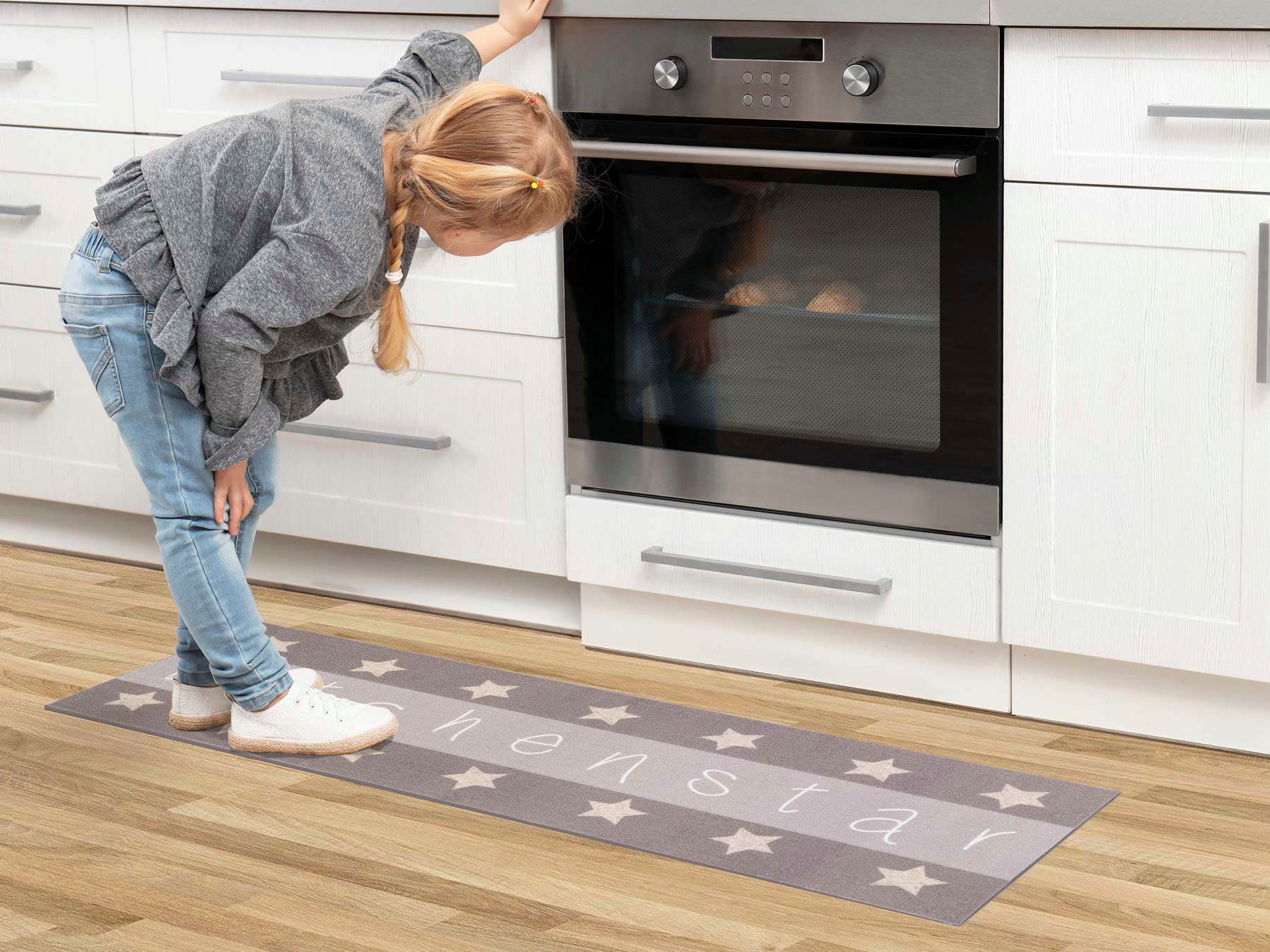Primaflor-Ideen in Textil Küchenläufer KITCHEN STAR, Made in Belgium, rechteckig, Höhe: 5 mm, mit Schriftzug & Motiv Sterne, rutschhemmend, waschbar, Küche