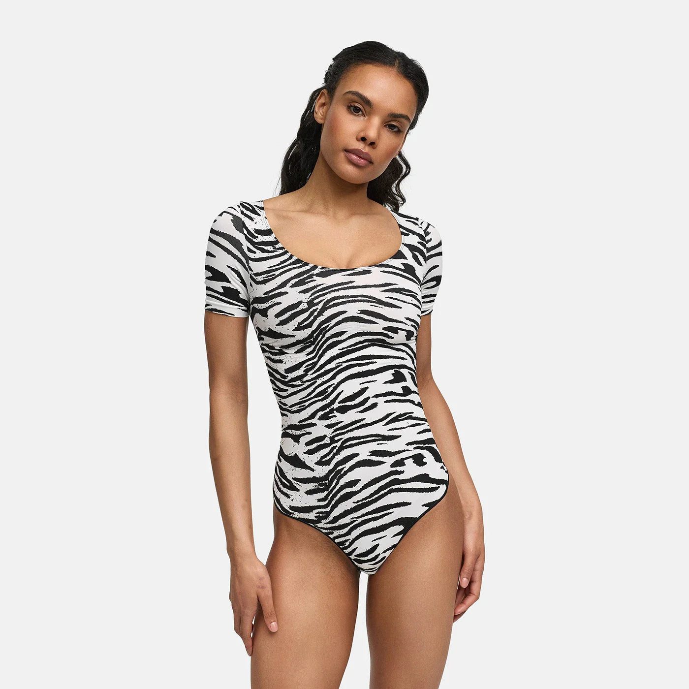 Shaping-Body T-Shirt Bodysuit Sculpting Shapewear mit String-Zebra-M