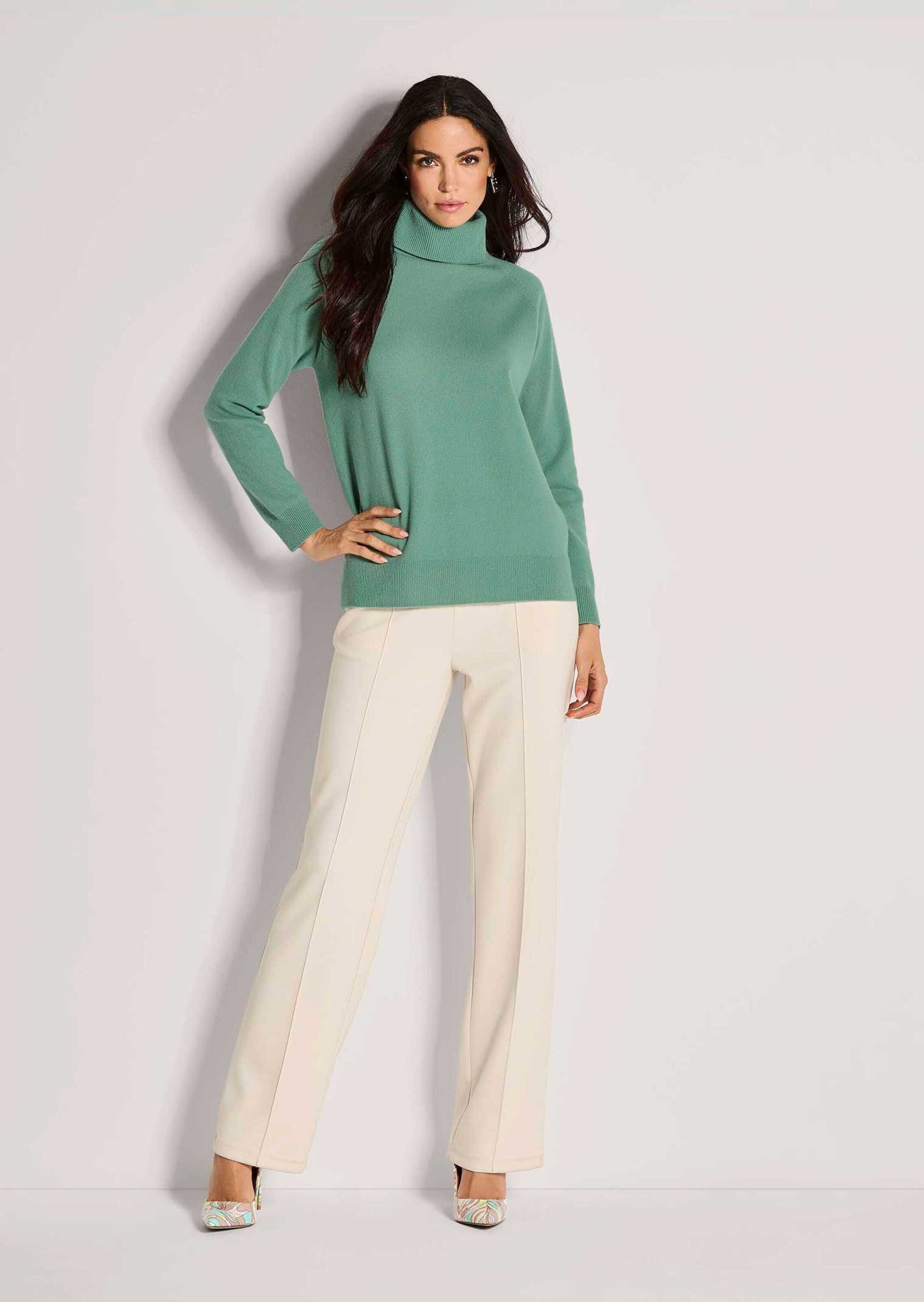 MADELEINE Strickpullover Rollkragenpullover mit Rippstrick-Details Glattstr günstig online kaufen