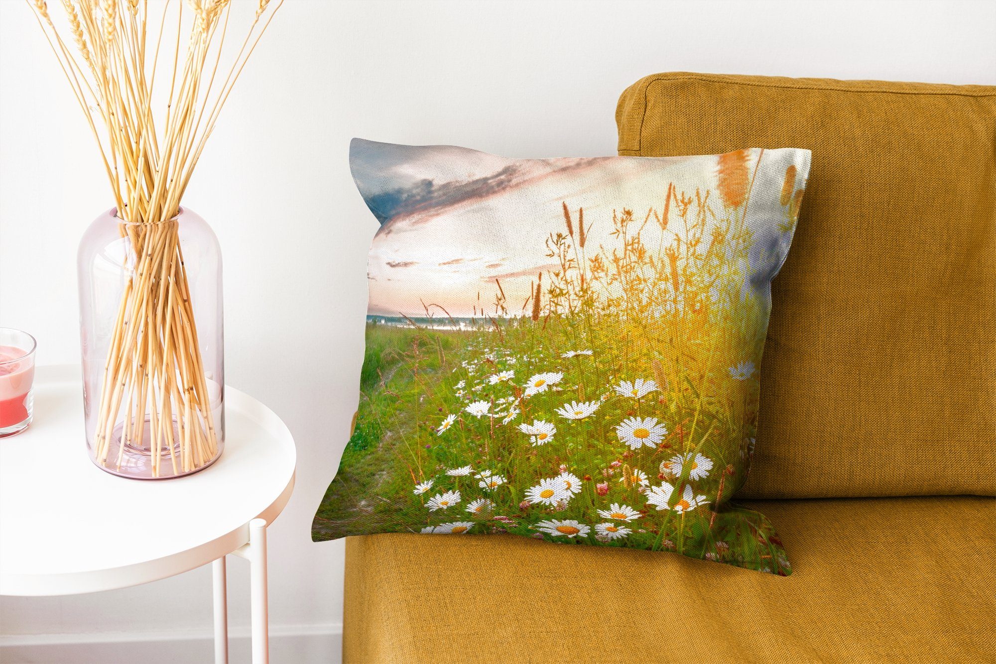 Gänseblümchen Sofakissen MuchoWow mit - Sonne Dekokissen Wohzimmer, für - Füllung Deko, Natur Blumen - Horizont, Zierkissen Schlafzimmer, -