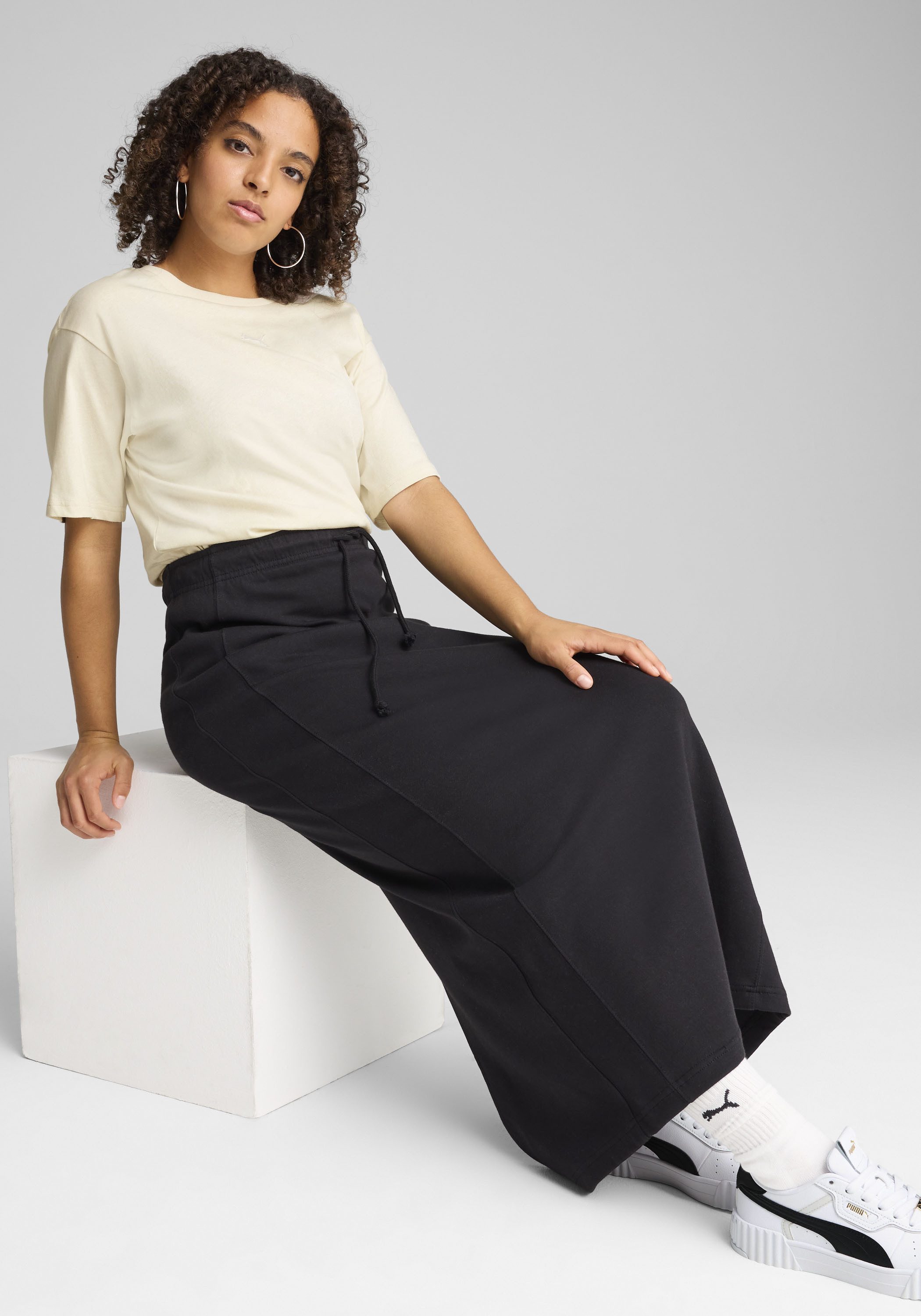 PUMA T-Shirt ESS RELAXED TEE Kurzarm, Rundhalsausschnitt