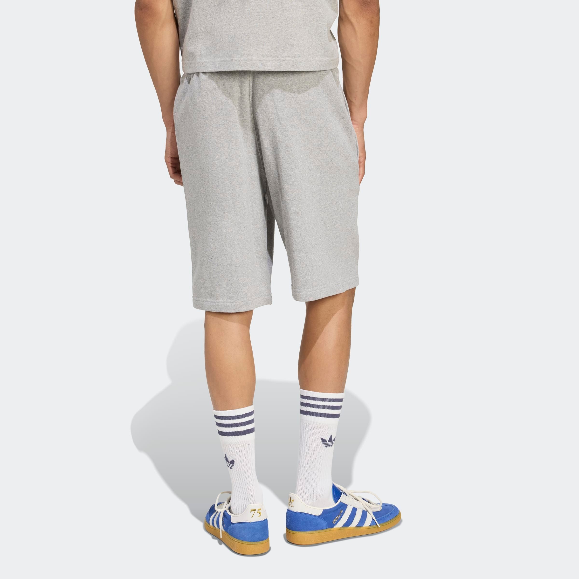 adidas Originals Shorts ESS SHO (1-tlg) Essential Sweat Shorts mit Logo, au günstig online kaufen