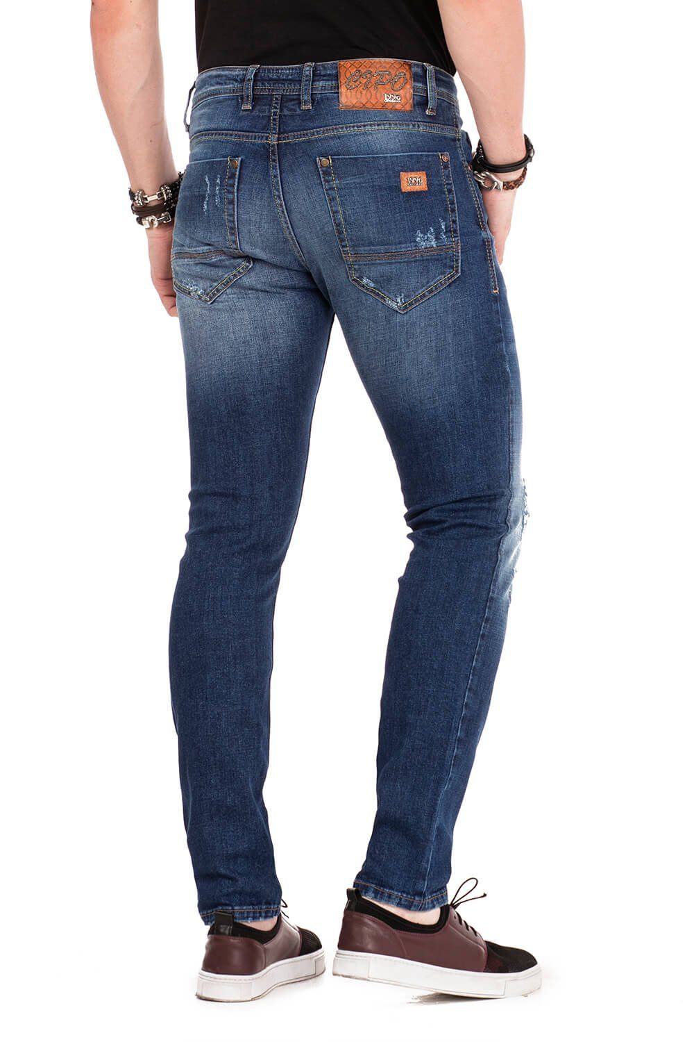 Cipo & Baxx Slim-fit-Jeans im Fİt Straight