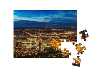 puzzleYOU Puzzle Olympiaturm auf München bei Nacht, Deutschland, 48 Puzzleteile, puzzleYOU-Kollektionen Bayern