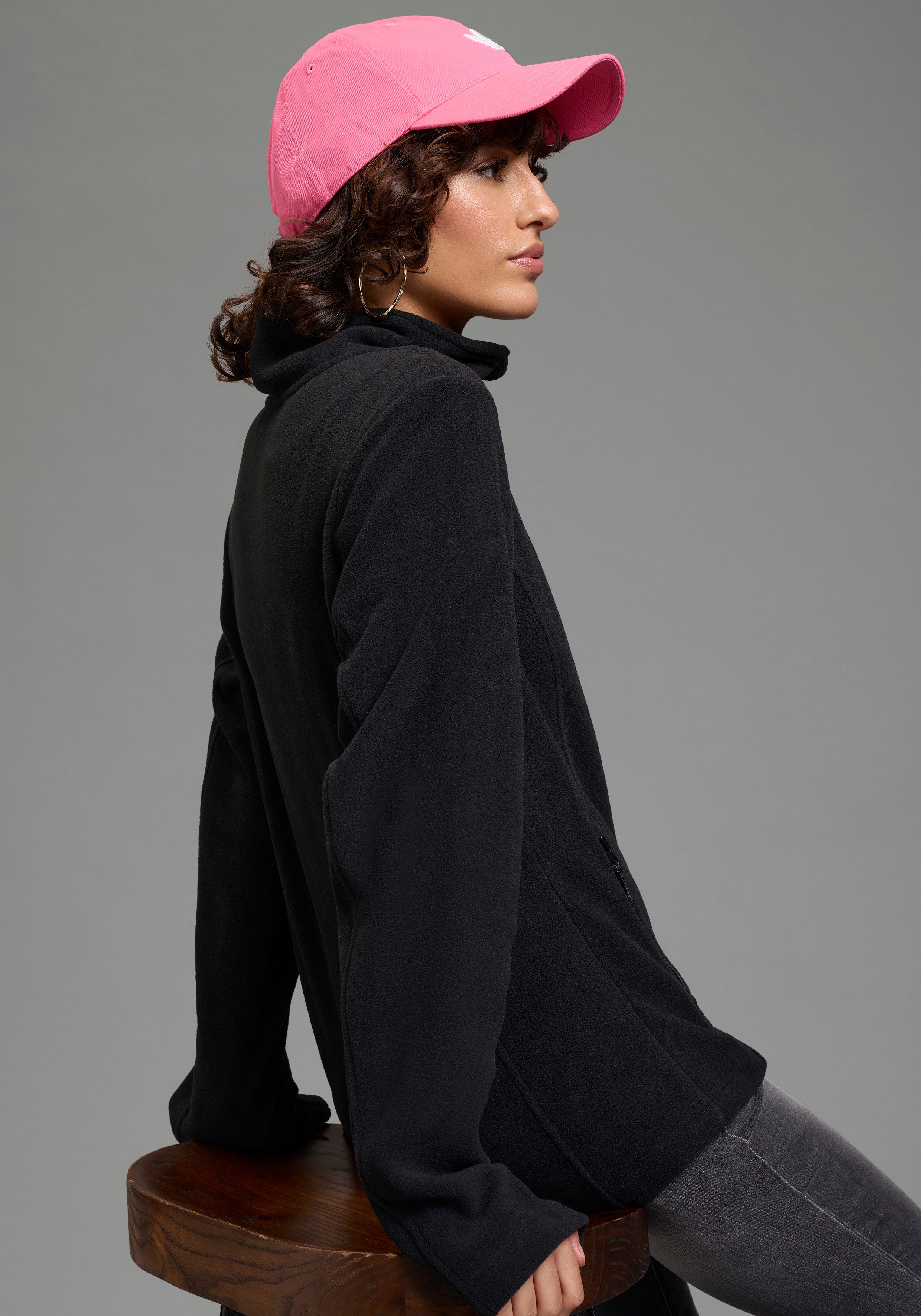 Ocean Sportswear Fleecejacke aus weichem Fleece-Material, unifarben, mit Lo günstig online kaufen