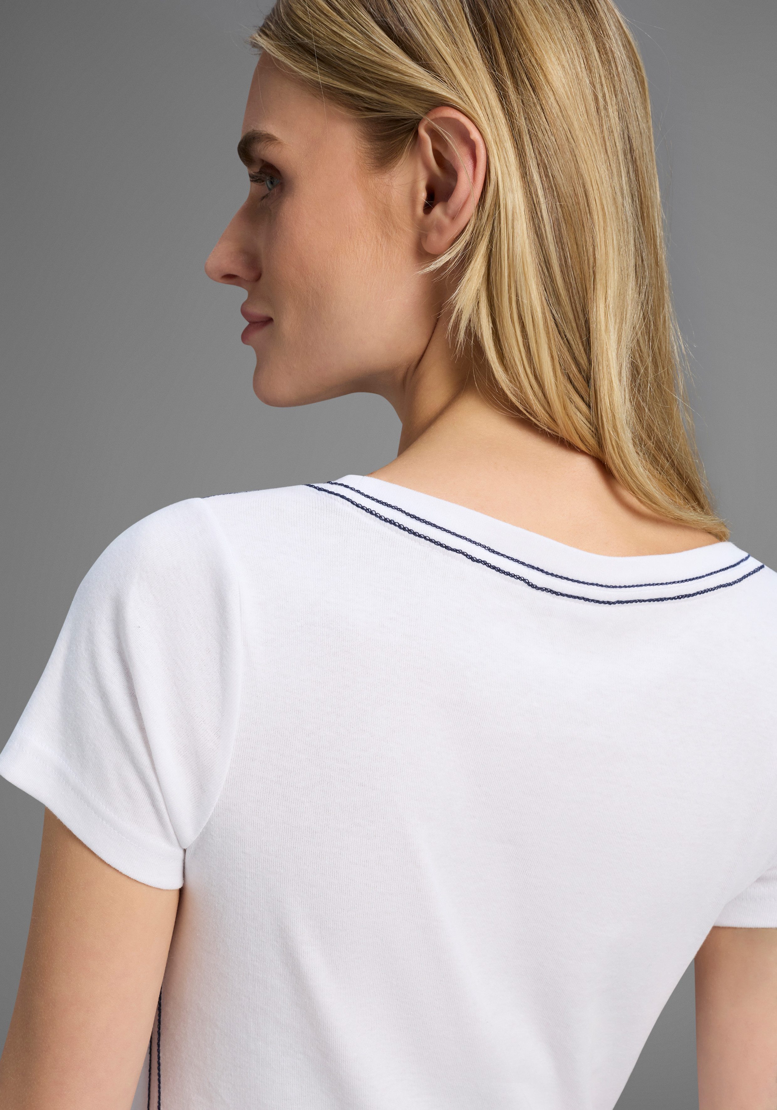 KangaROOS T-Shirt Kurzarm, sehr figurbetonte Passform