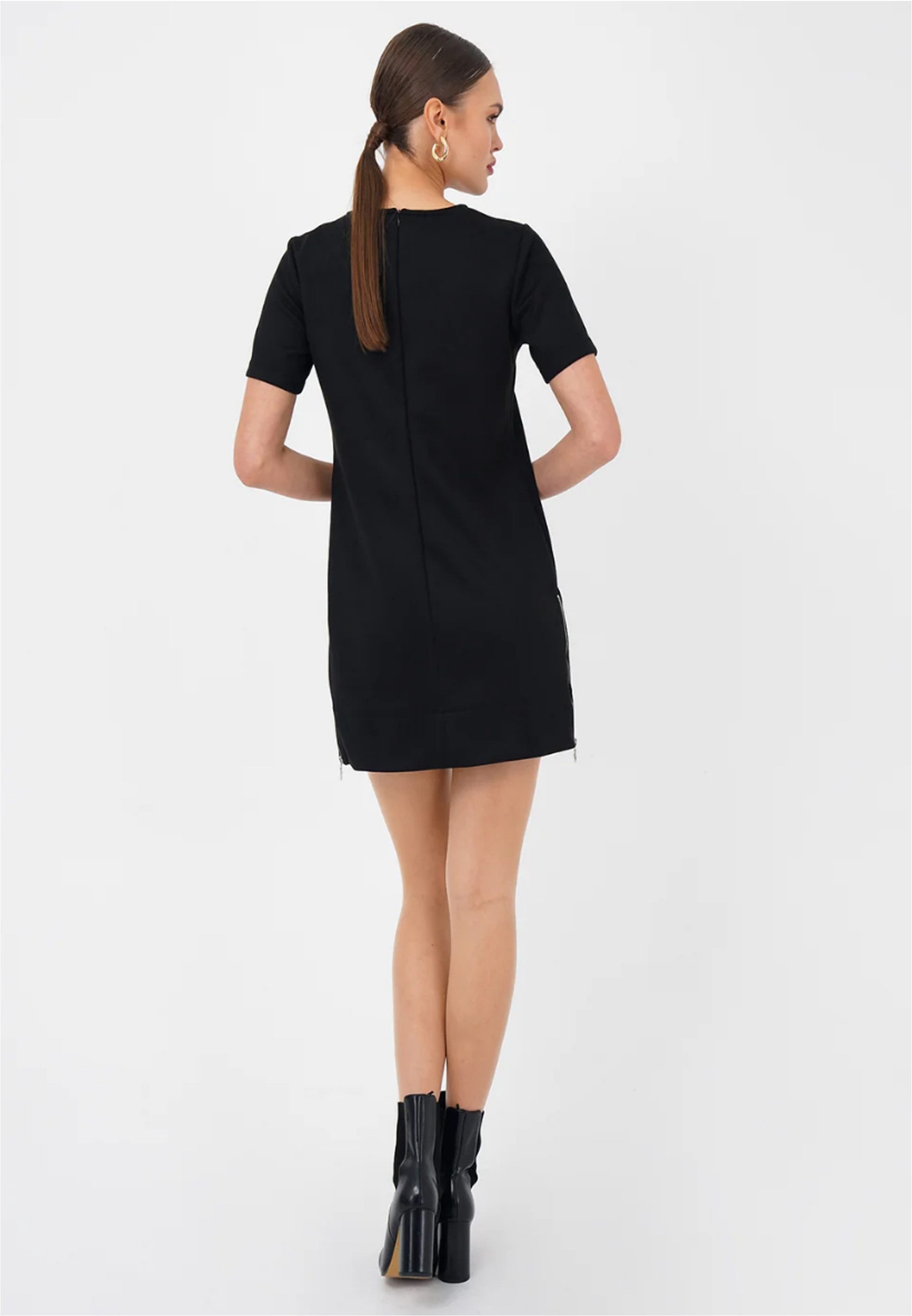 freshlions Jerseykleid (1-tlg) mit kurzen Ärmeln günstig online kaufen