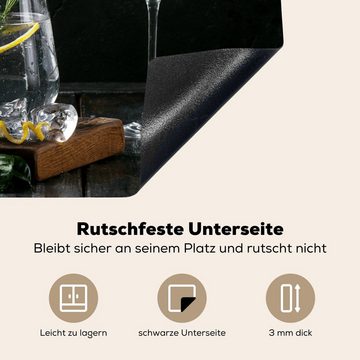 MuchoWow Herdblende-/Abdeckplatte Weinglas - Induktionsschutz - Getränk - Glas, Vinyl, (1 tlg), 77x51 cm, Ceranfeldabdeckung, Arbeitsplatte für küche