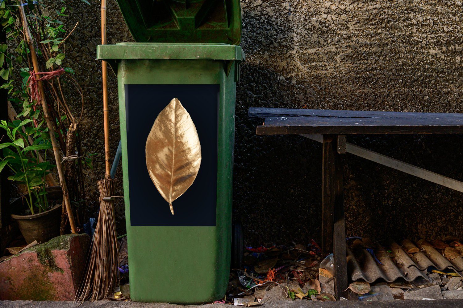 MuchoWow Mülltonne, - Blatt (1 Luxus Mülleimer-aufkleber, Sticker, Container, Abfalbehälter St), Gold Wandsticker -