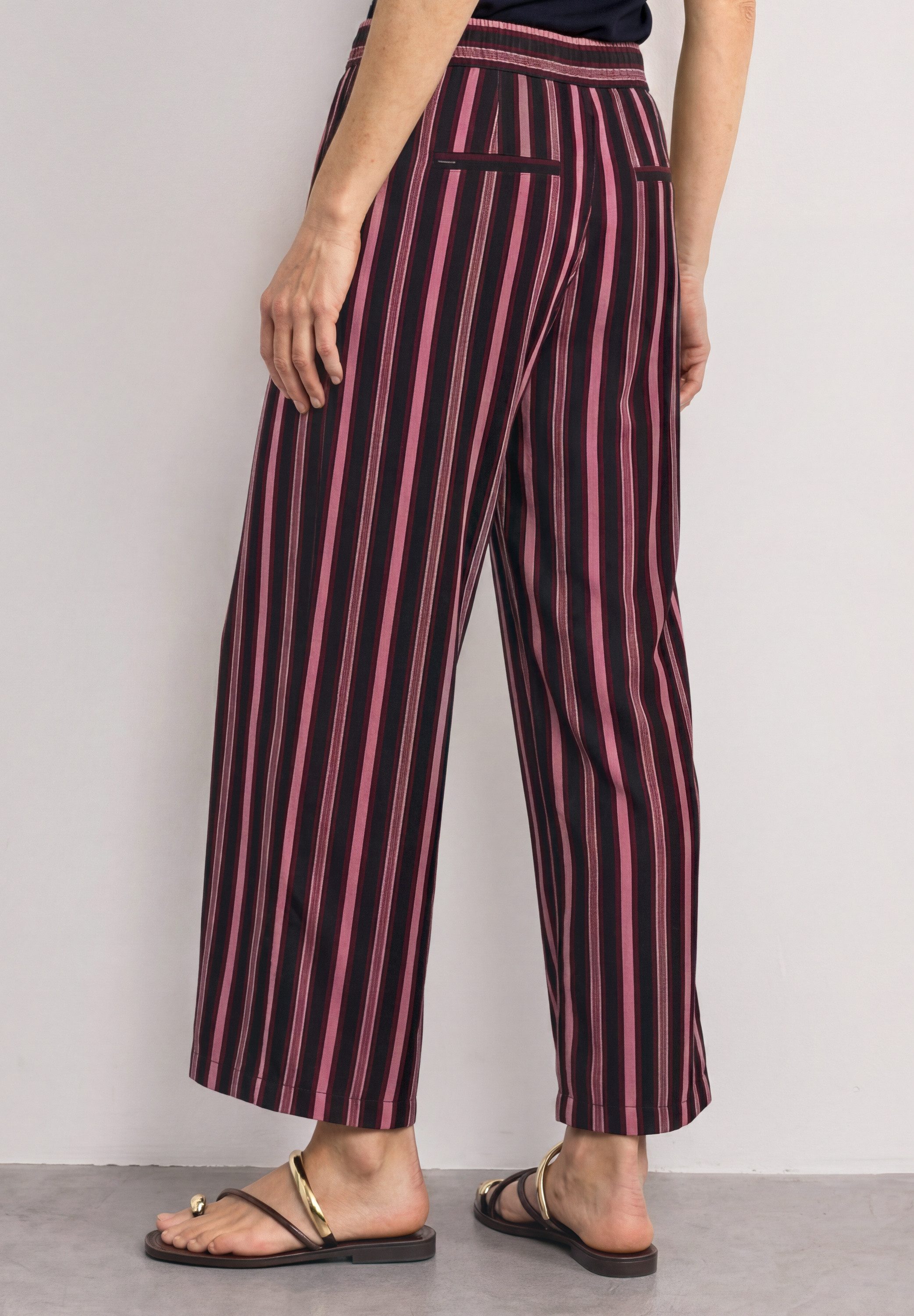 STREET ONE Stoffhose Style Emee Sommerhose im Loose Fit / mit Streifen