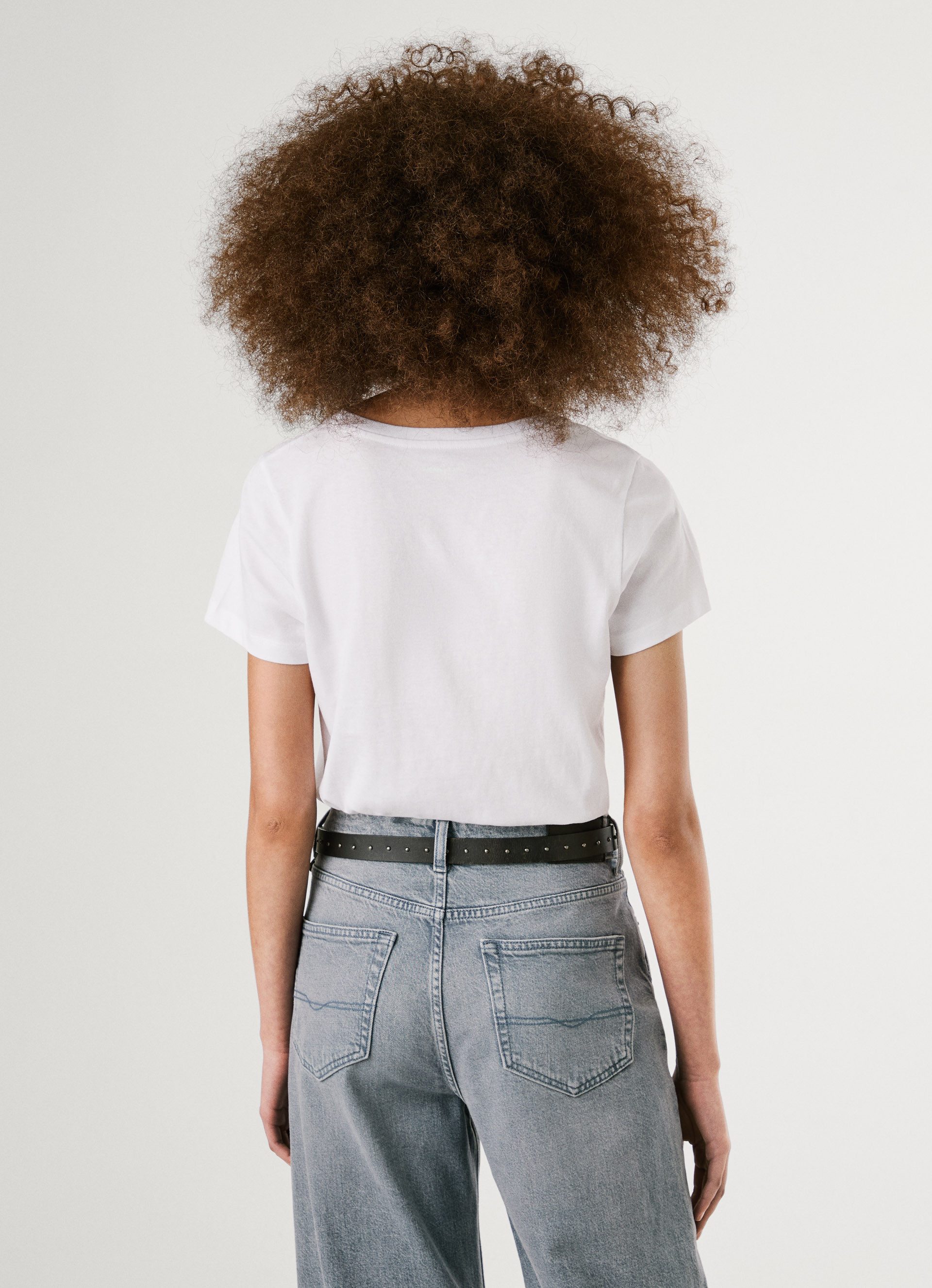 Pepe Jeans T-Shirt ARIA mit Ton-in-Ton Paillettenbesatz