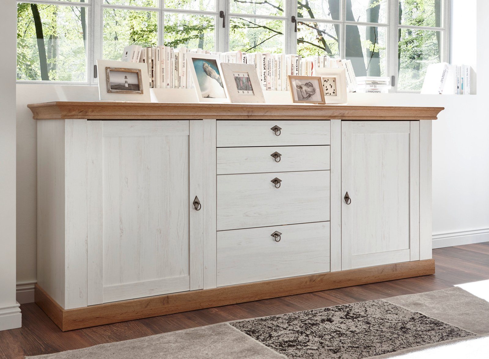 Furn.Design Sideboard Hemsby (Anrichte in Pinie weiß mit Wotan Eiche, 210 x 91 cm), Landhausstil – Bild 2 von 5
