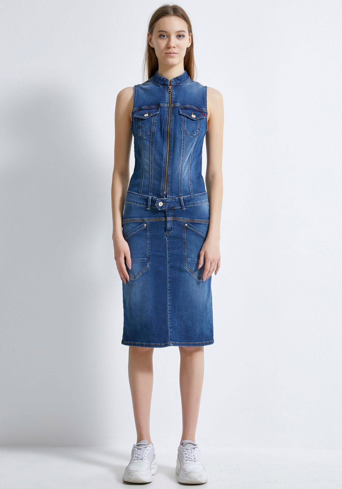 Jeanskleider Das Must Have Fur Den Denim Look Otto