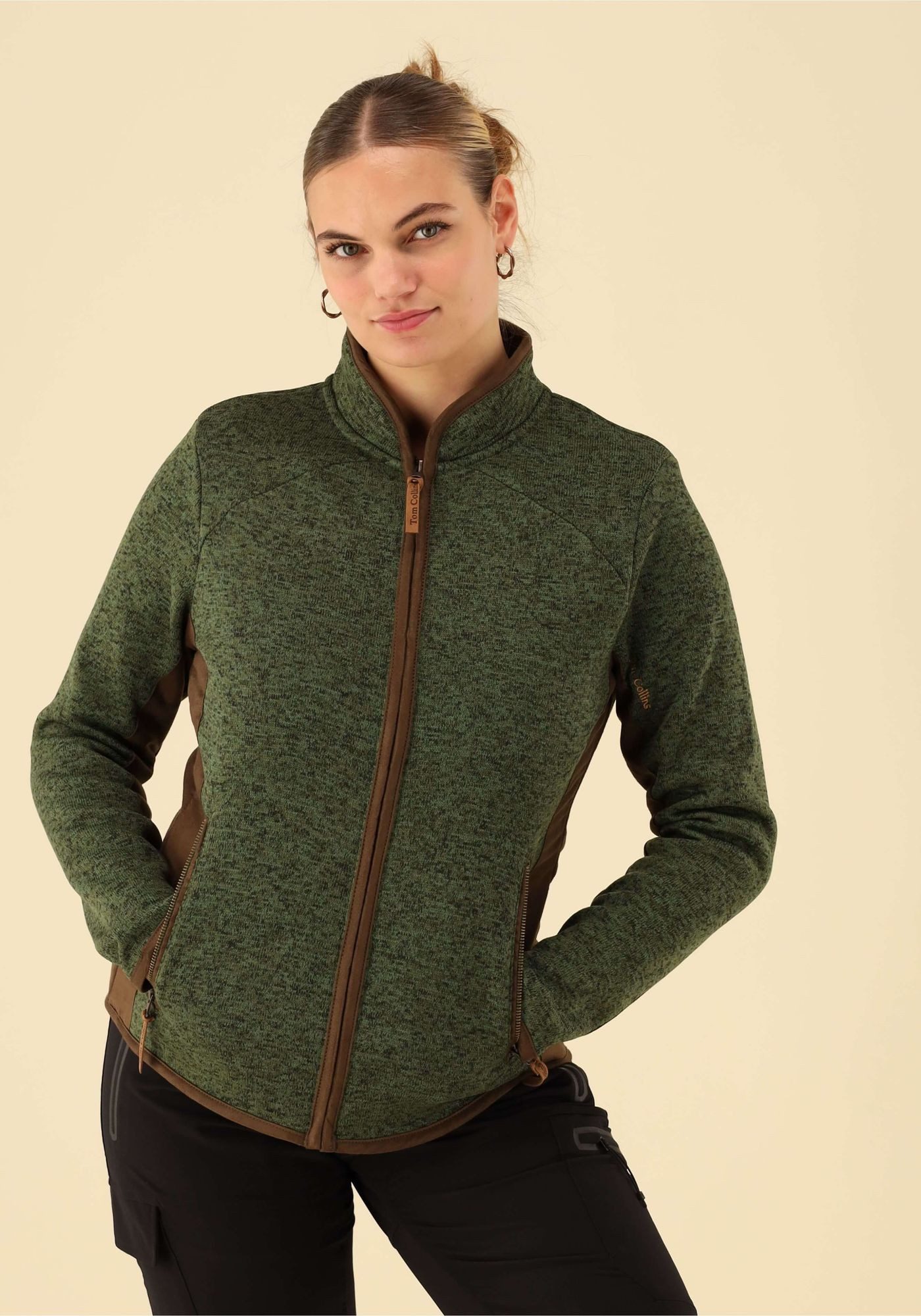 Tom Collins Strickfleecejacke Detit Fleece-Übergangsjacke mit Kontraststoff und hochgeschlossenem Kragen