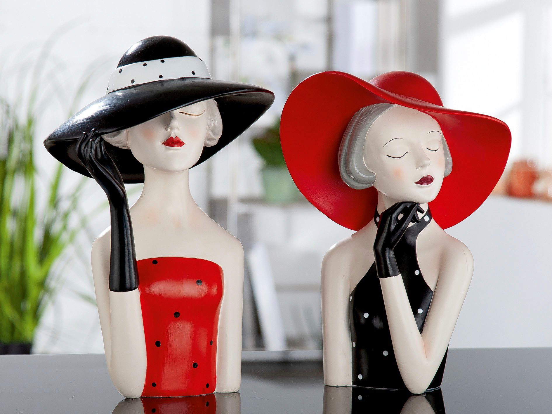 GILDE Dekofigur Figur Lady mit rotem Hut (1 St) günstig online kaufen