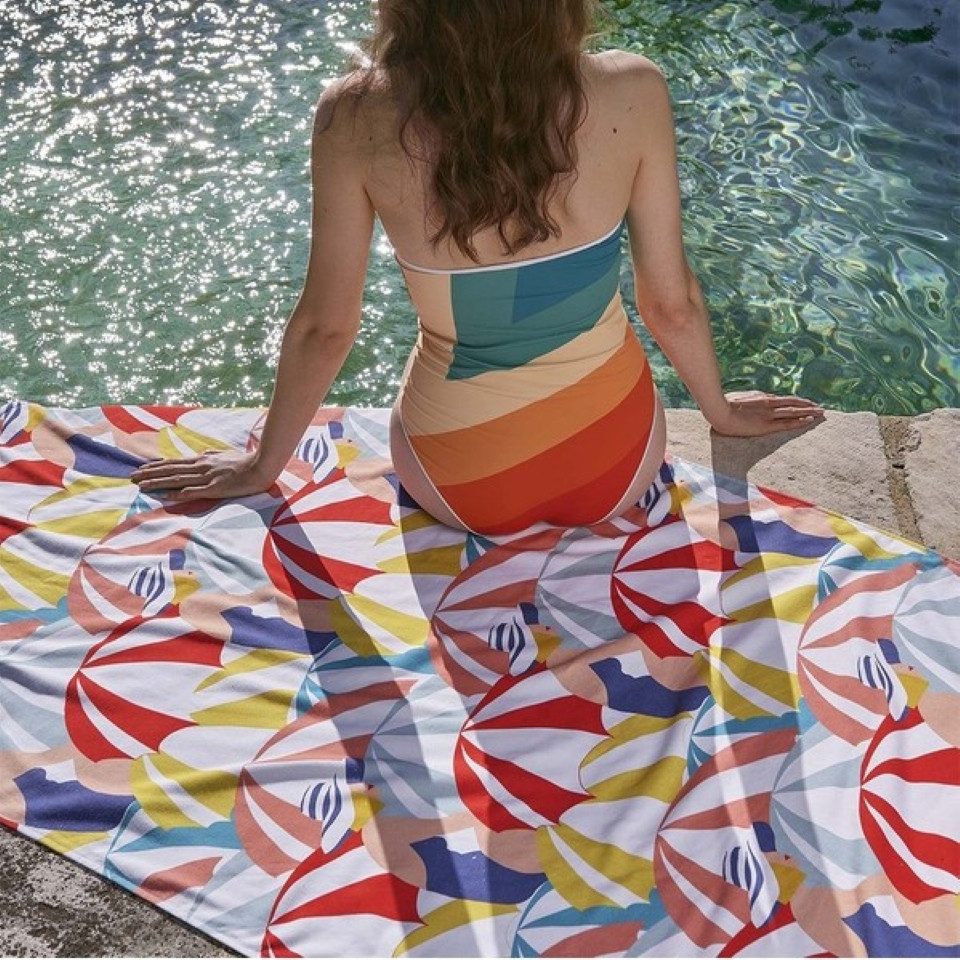 Garnier Thiebaut Strandtuch Strandtuch Parasols Pop 90x160 cm, jacquard-gewebt, bedruckt (1-St), jacquard-gewebt, bedruckt