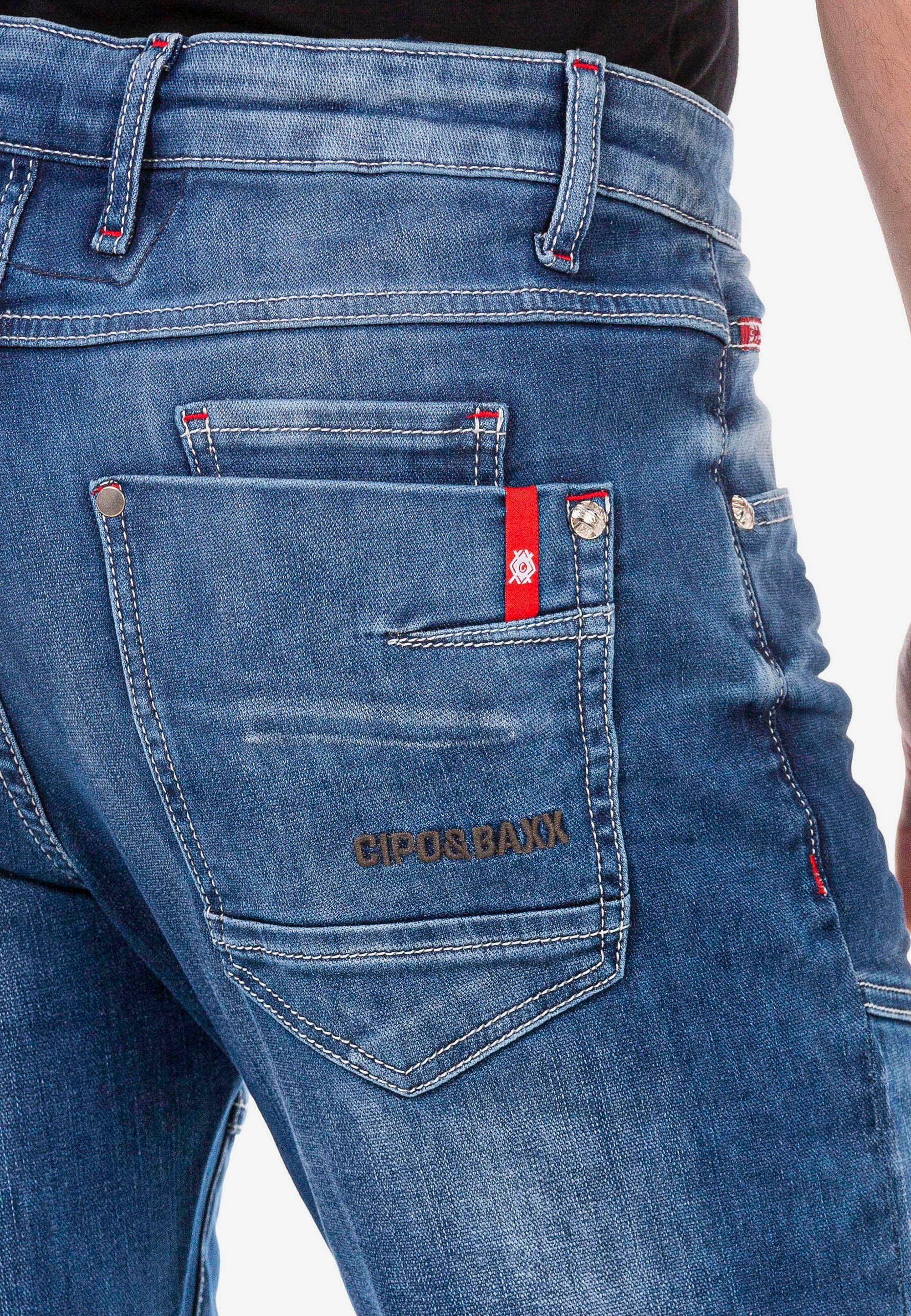 Cipo Baxx Straight-Jeans & Ziernähten mit trendigen