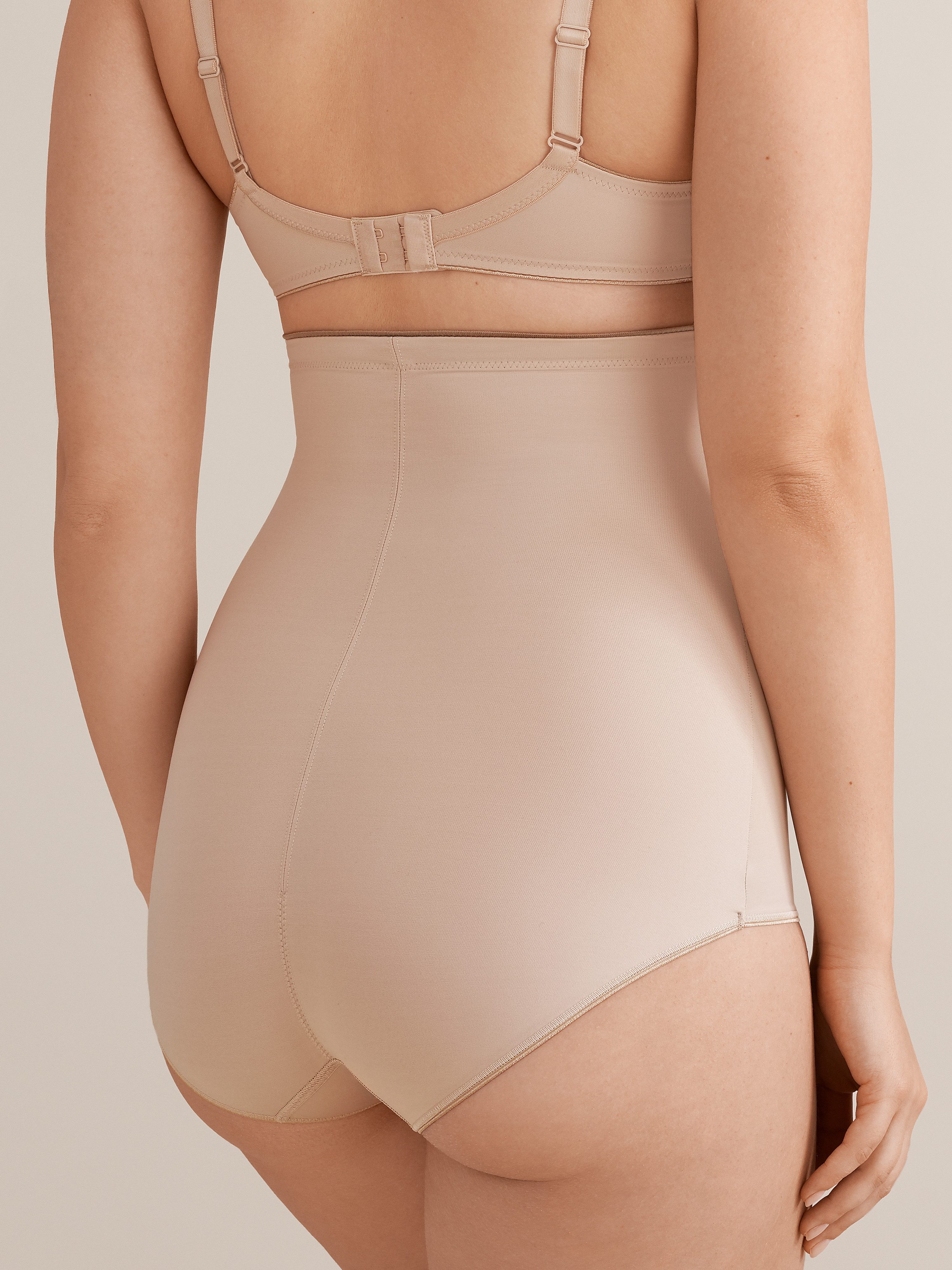 Conturelle Maxislip Soft Touch Shapelevel: Medium günstig online kaufen