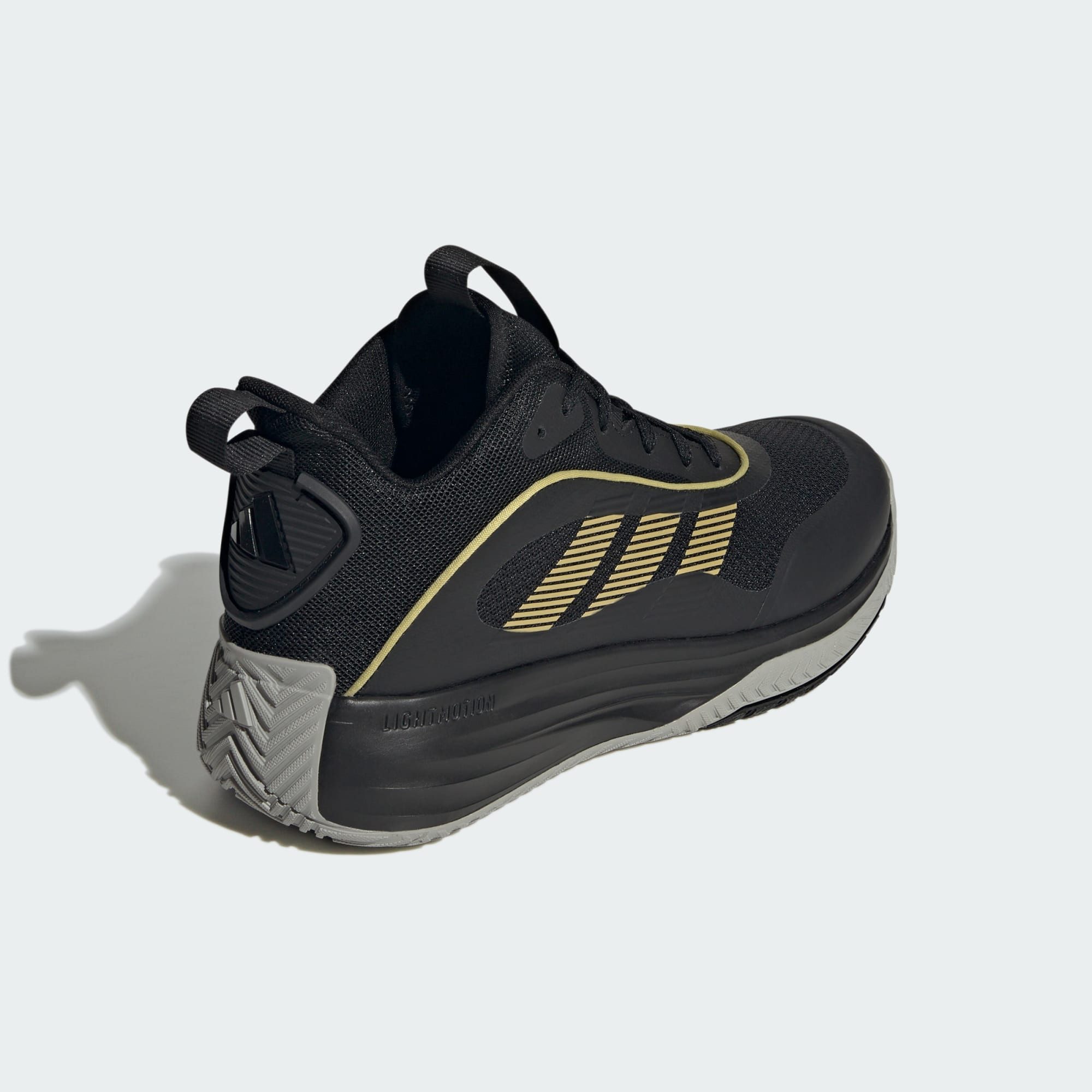 adidas Sportswear OWN THE GAME 3 SCHUH Basketballschuh