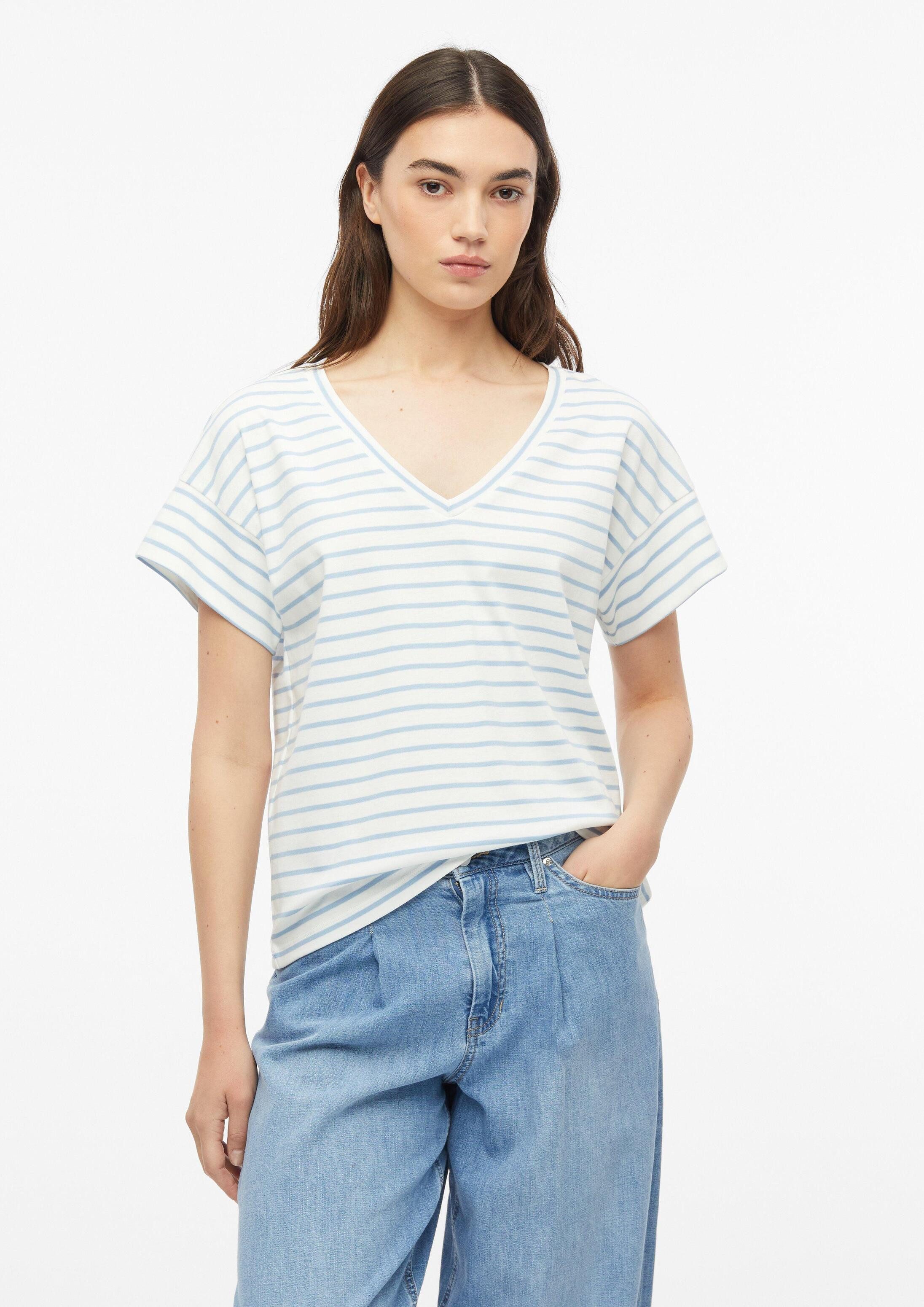 s.Oliver Kurzarmshirt T-Shirt Gestreiftes Jersey-T-Shirt mit V-Ausschnitt