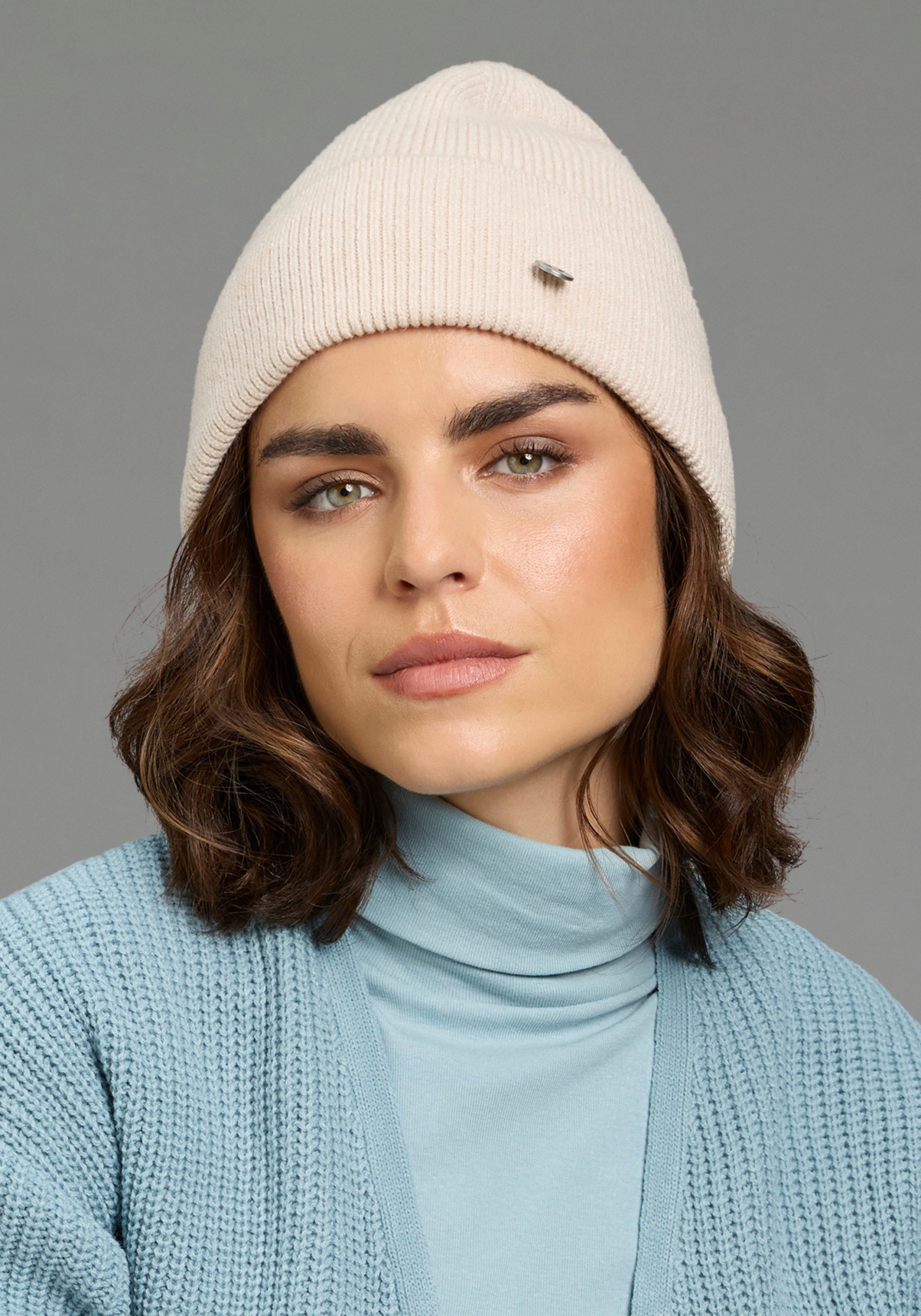 Laura Scott Strickmütze in Rippenstrick mit modischem Umschlag - NEW. € 15,99, (€ 15,99 pro 1 Stk).