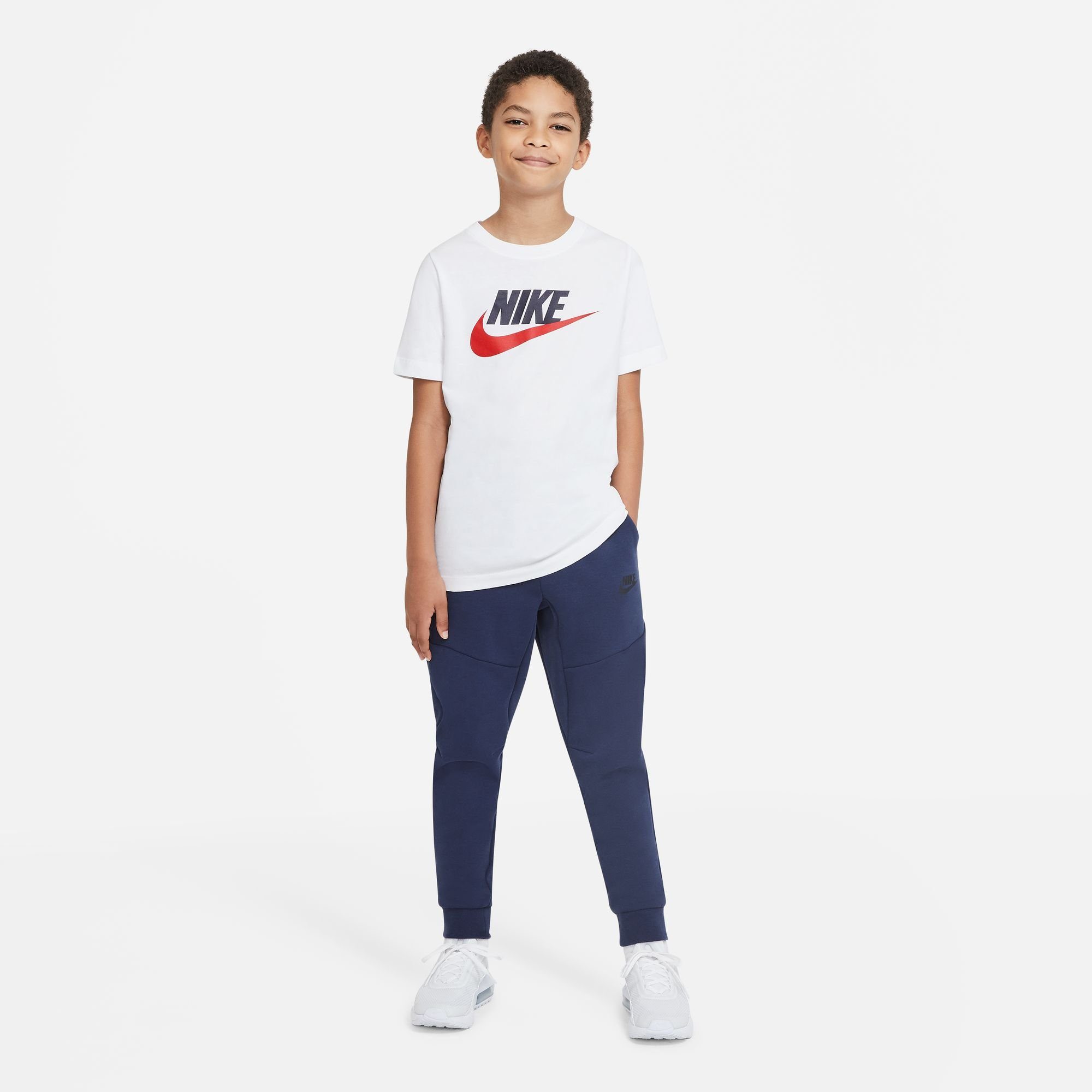 COTTON Sportswear T-SHIRT weiß Nike BIG KIDS' T-Shirt