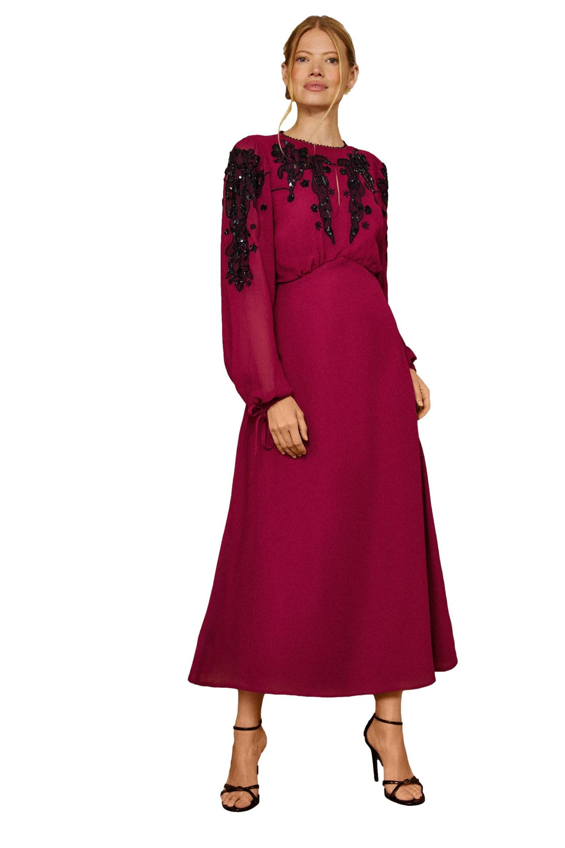 Love & Roses Midikleid Love & Roses Midikleid mit Verzierung u (1-tlg)