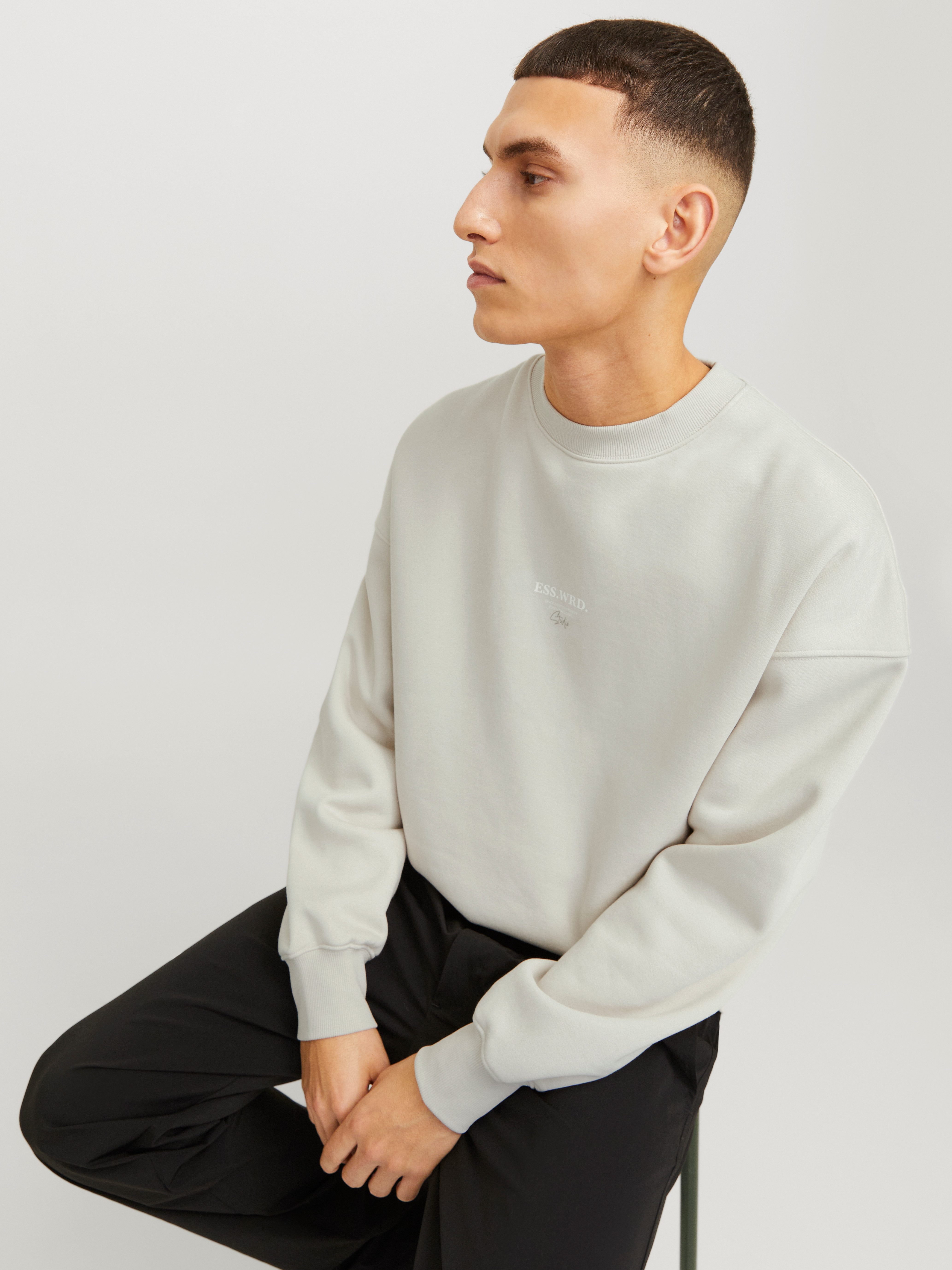 Jack & Jones Sweatshirt JJEURBAN EDGE STUDIO SWEAT CREW NOOS mit Front und günstig online kaufen
