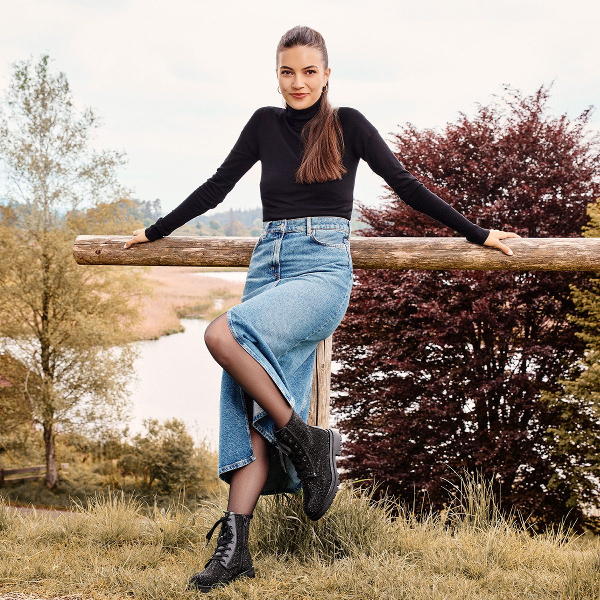 MARCO TOZZI Schnürstiefelette, Blockabsatz, Schnürboots mit glänzenden Stra günstig online kaufen