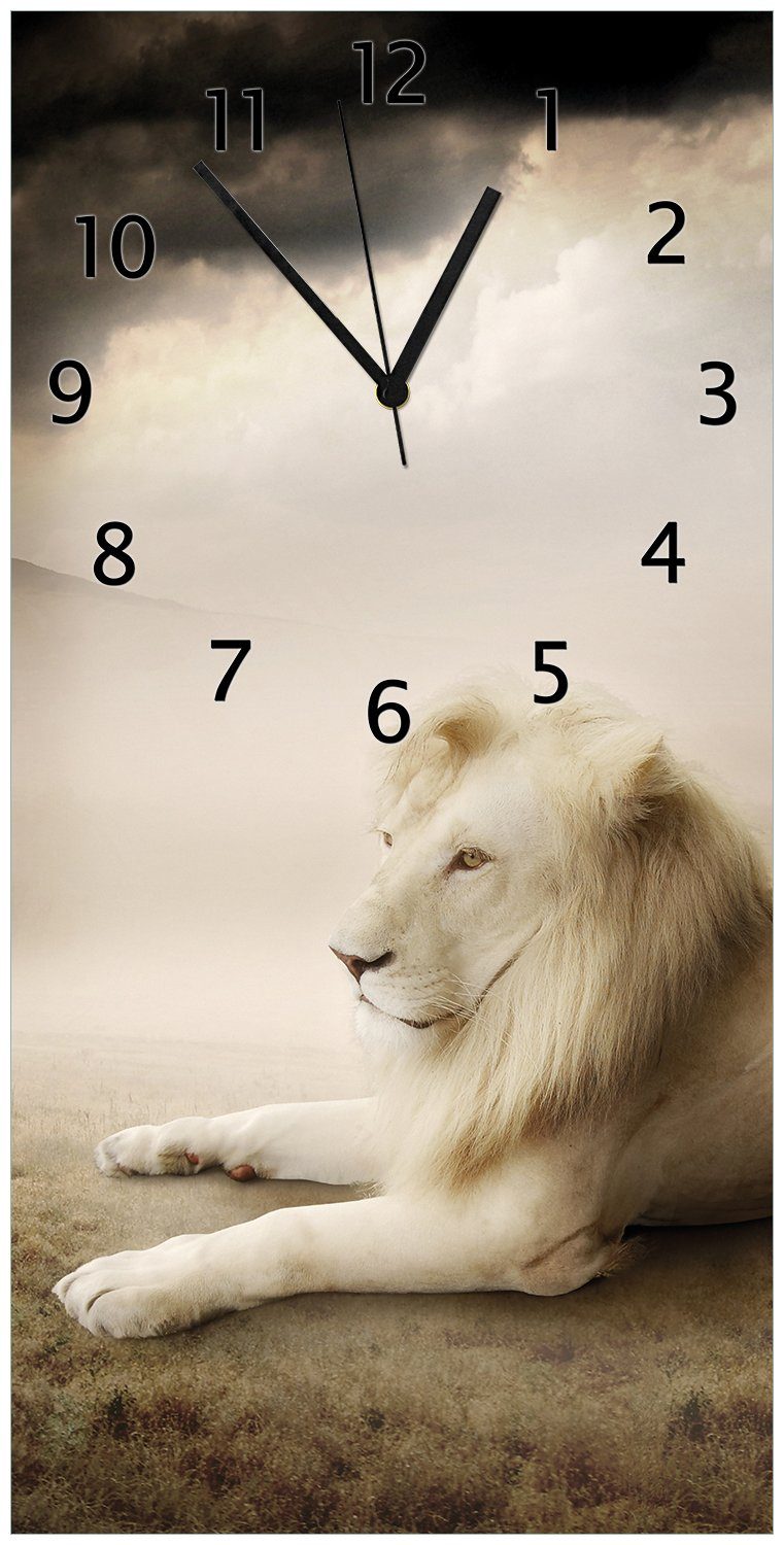 Wallario Wanduhr Stattlicher ruhender Löwe in Afrika in Sepiafarben (Uhr aus Acryl)