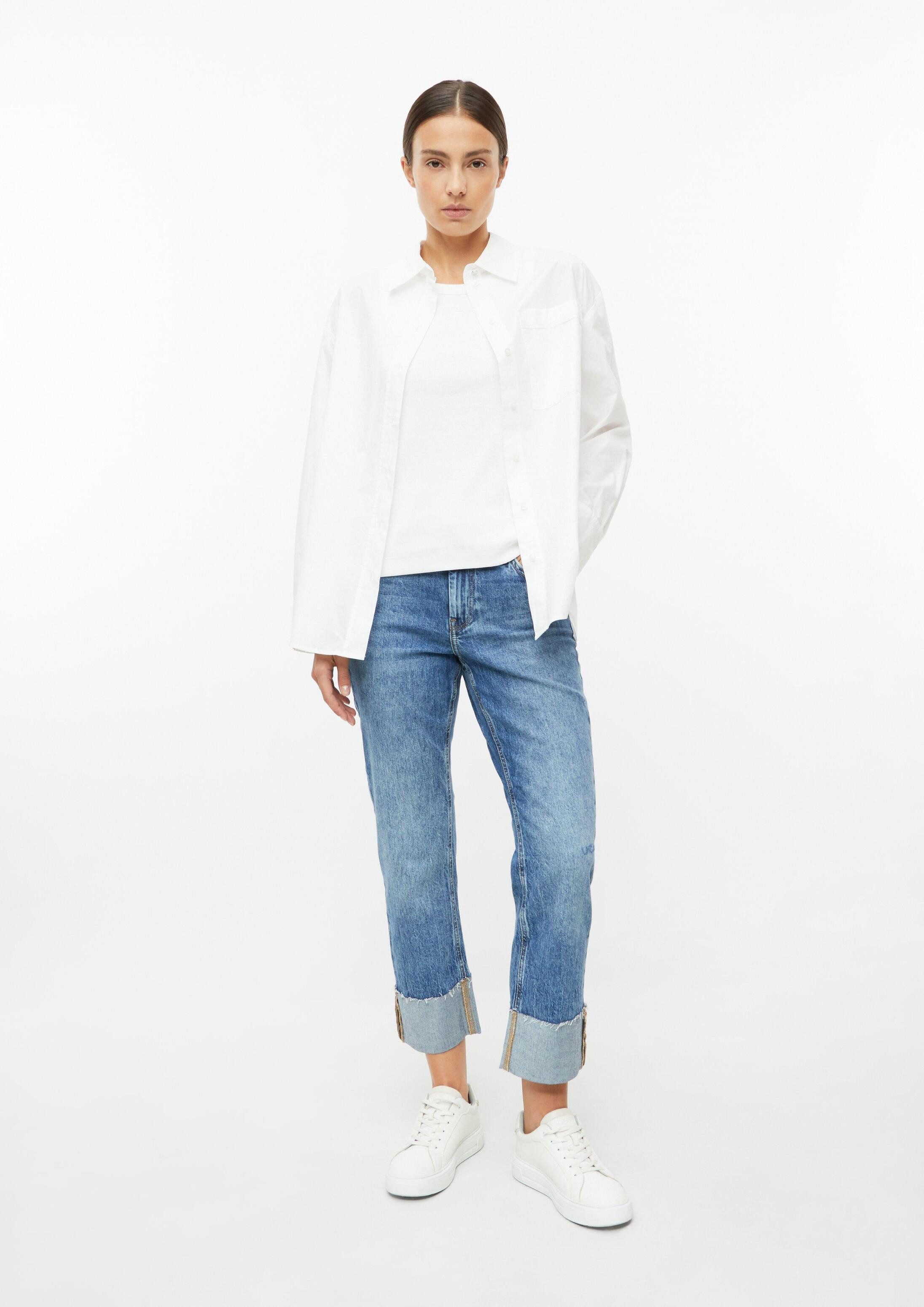 s.Oliver Regular-fit-Jeans Jeans-Hose KAROLIN Cropped Jeans Karolin / Mid Rise / Straight Fit / fixierten Umschlag – Bild 5 von 5