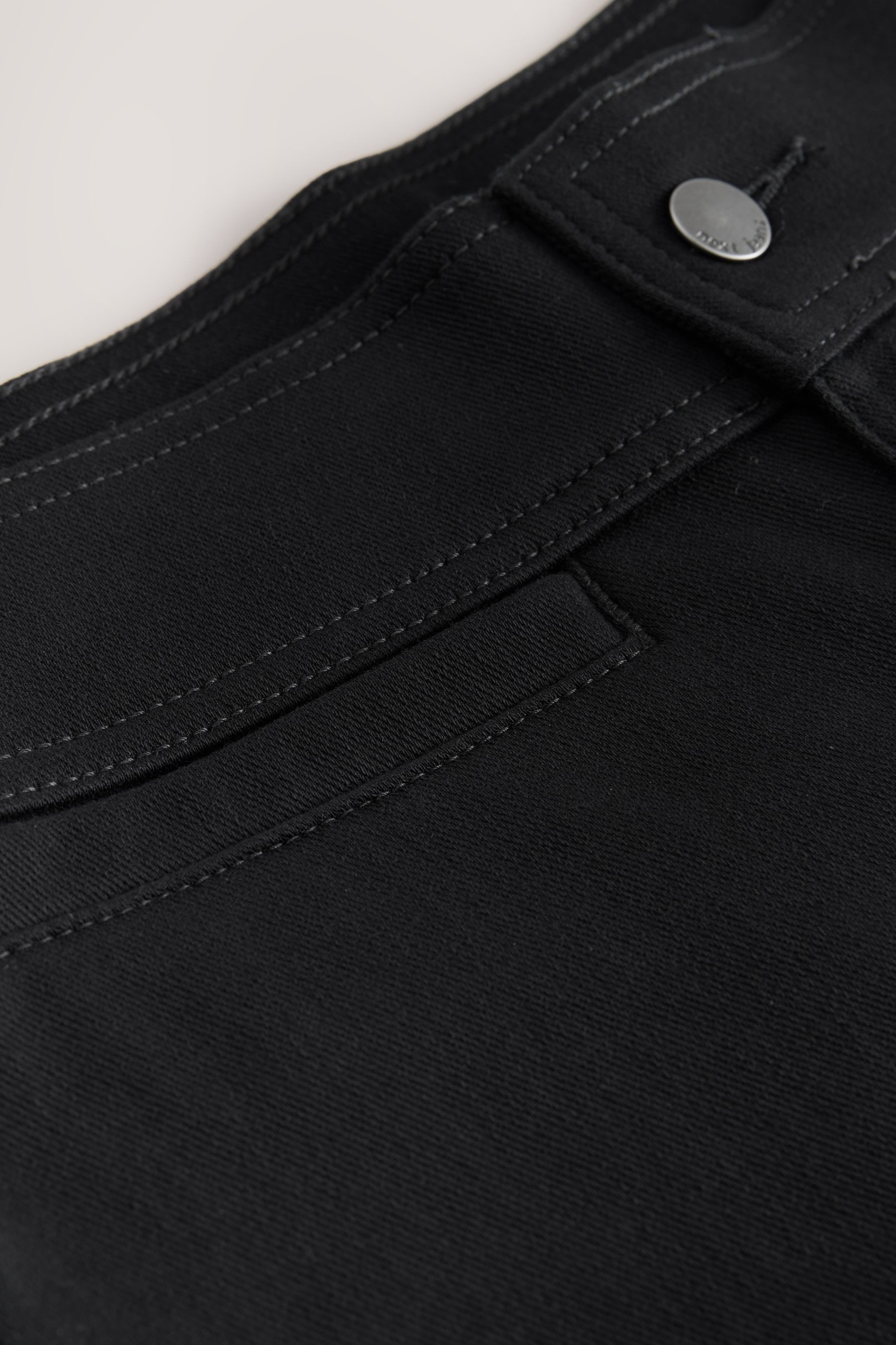 Next Jeansleggings Denim-Leggings mit ausgestelltem Bein, Kurzgröße (1-tlg)