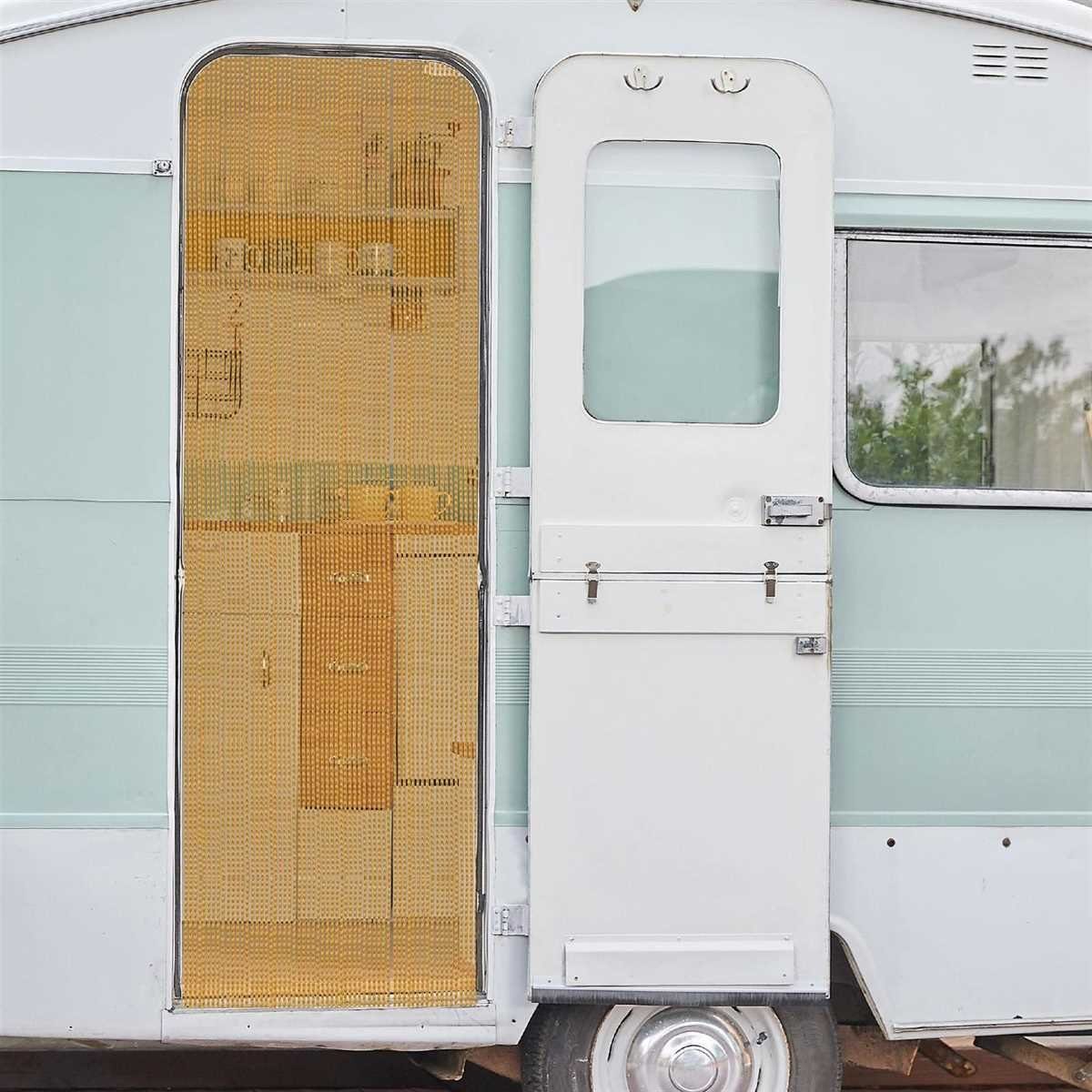 (1 für (56x185cm), Vorhang, Fadenvorhang Stangendurchzug St), als halbtransparent, Wohnwagen / Türvorhang Camping Bestlivings, Wohnmobil Gold ideal Fadengardine Carvan