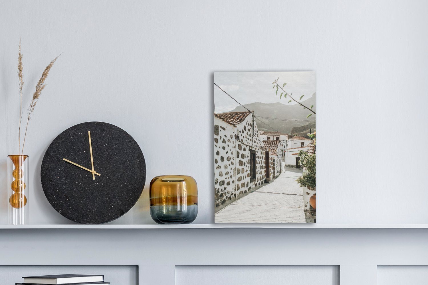 Berg, bespannt OneMillionCanvasses® Weiß Haus - (1 Leinwandbild - cm St), inkl. Leinwandbild Zackenaufhänger, fertig Gemälde, 20x30